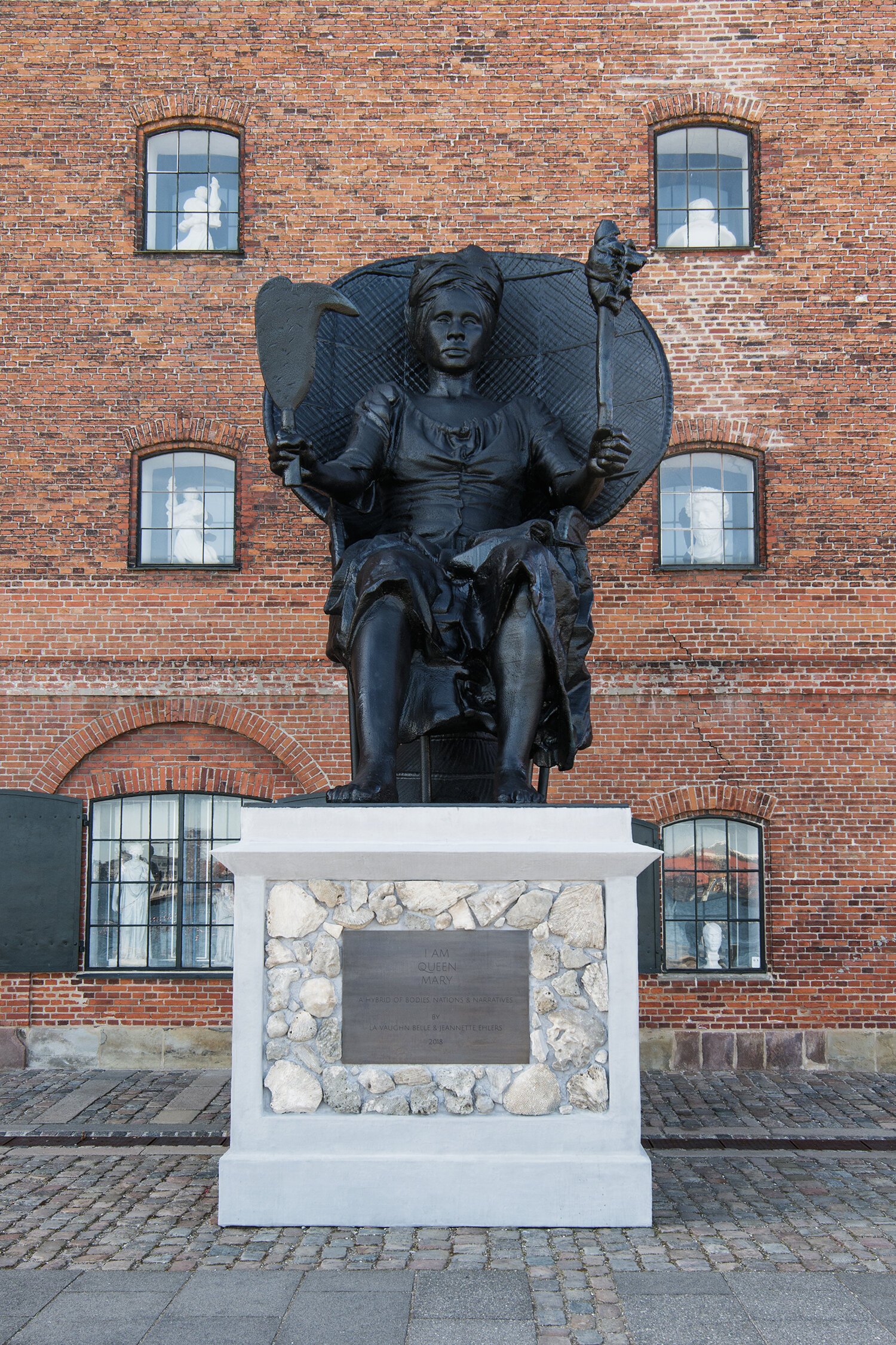 The temporary version of I Am Queen Mary stood in front of Vestindisk Pakhus in Copenhagen.