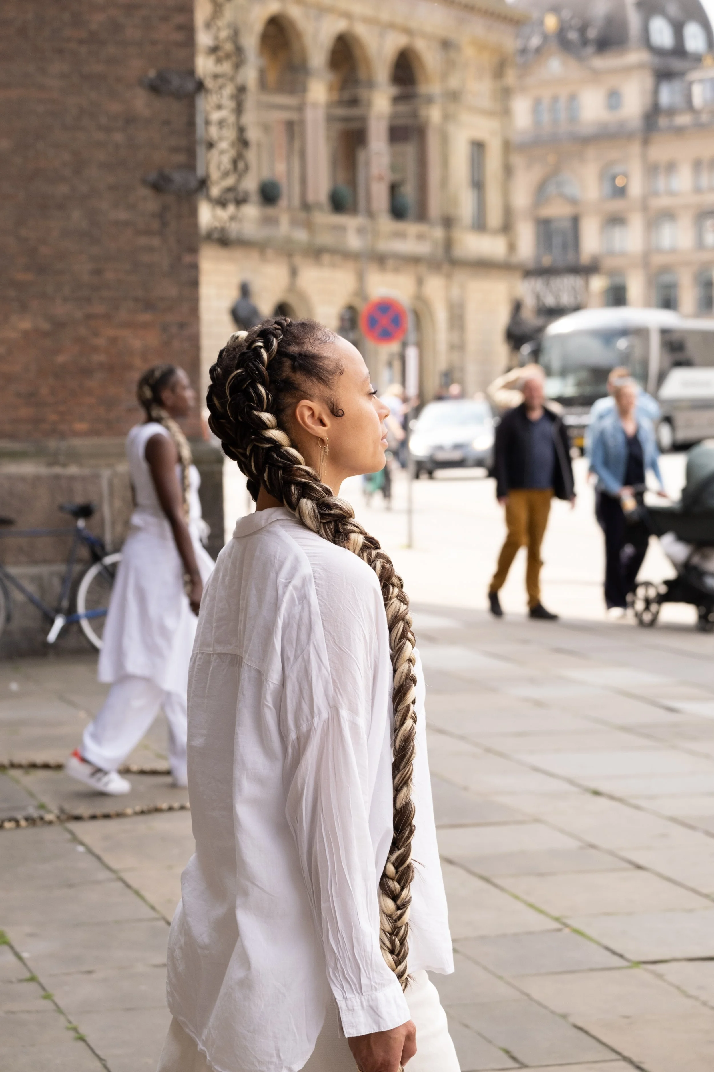 We’re Magic. We’re Real #3 (These Walls), 2021. Performance, Archives in the Tongue: A Litany of Freedoms, Kunsthal Charlottenborg, 2022. Photos by Marlene Anne Lough.