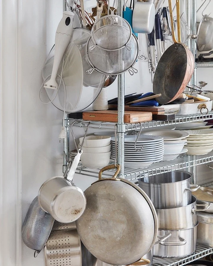 In the personal and beautiful home of @p_a_r_k_i_n_s &amp; @skovgaardphilip for @eurowomandk Photo @birgittawolfgang Tekst @urbanspotting Styling @rhubarbstudio