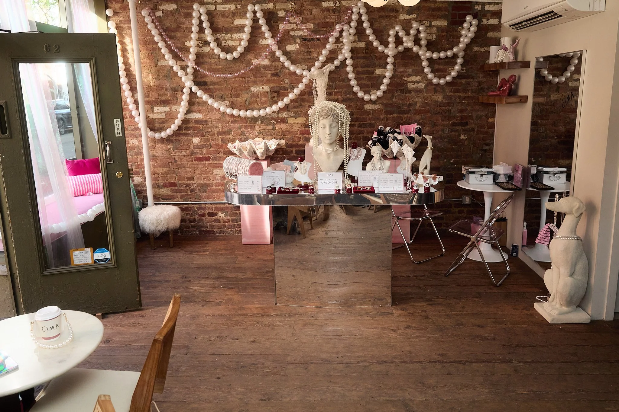 EIMA_BEDFORDSTUDIO_4_18_274.jpg