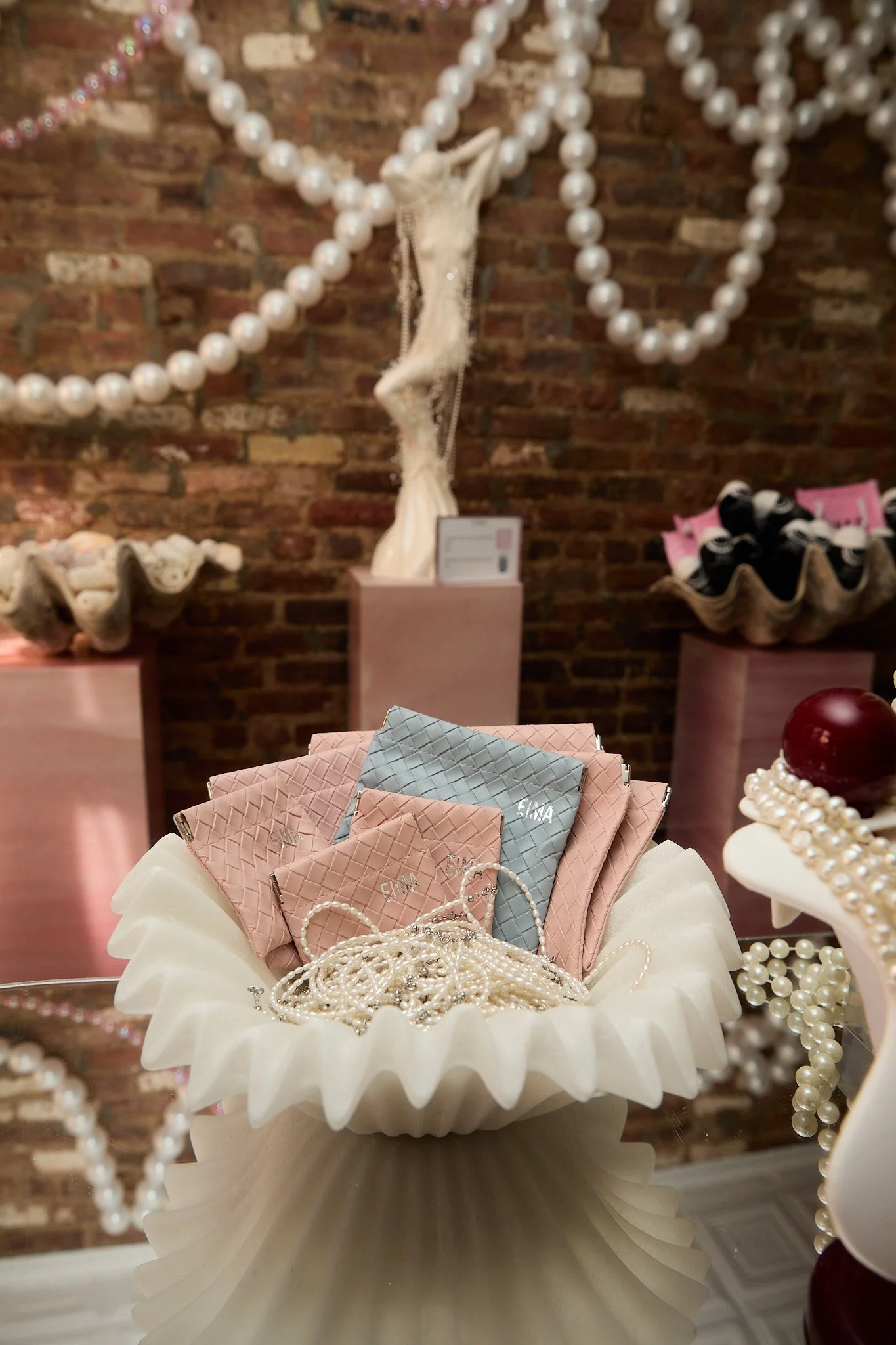 EIMA_BEDFORDSTUDIO_4_18_294.jpg