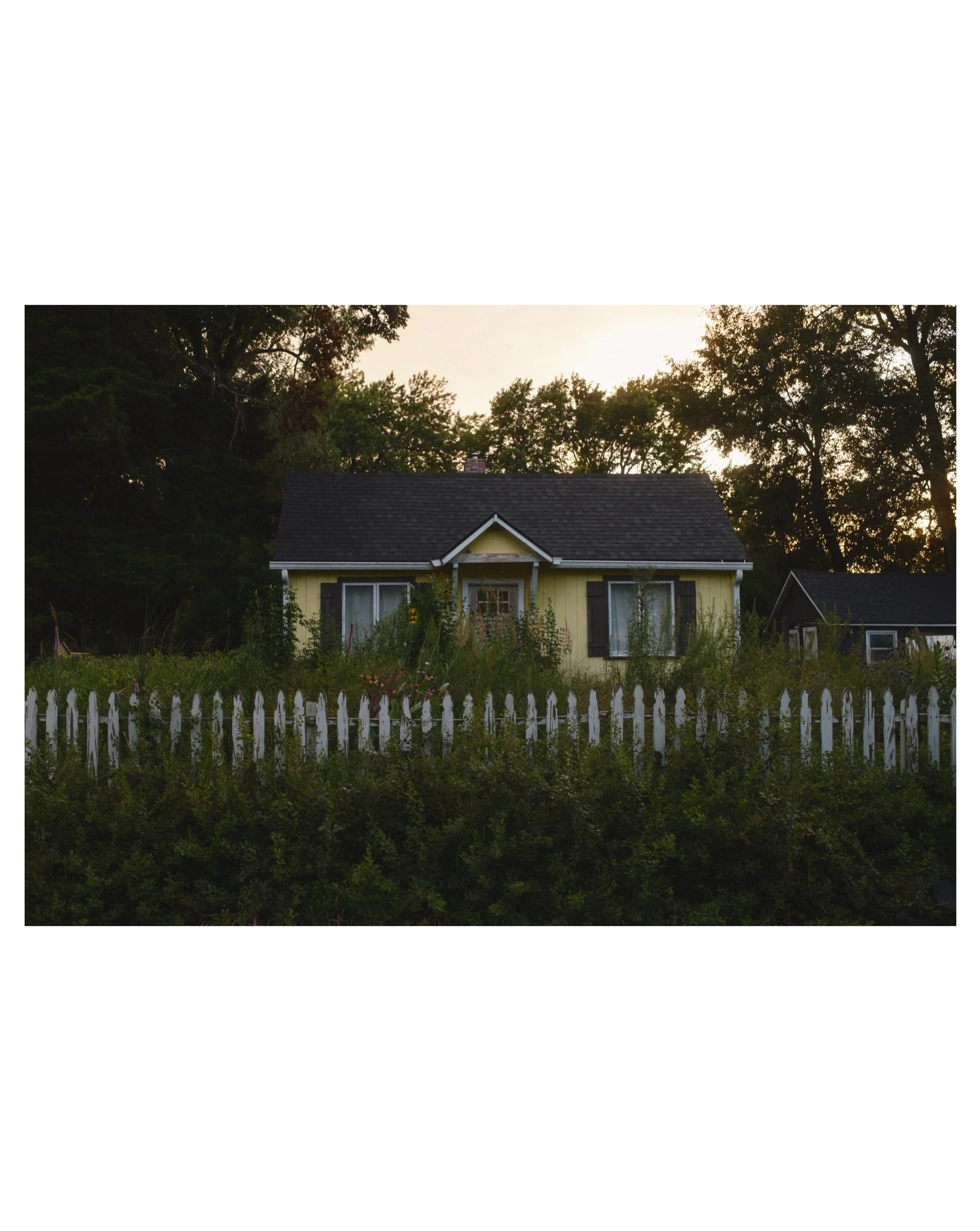 Headed back to the Midwest this weekend. It&rsquo;s always nice to get out of my element here. The look, even just a state away,  is so different.  Here&rsquo;s a few shots from a few months back.  @scrl #scrl #fujifilm @fujifilmx_us #fujix100ⅵ