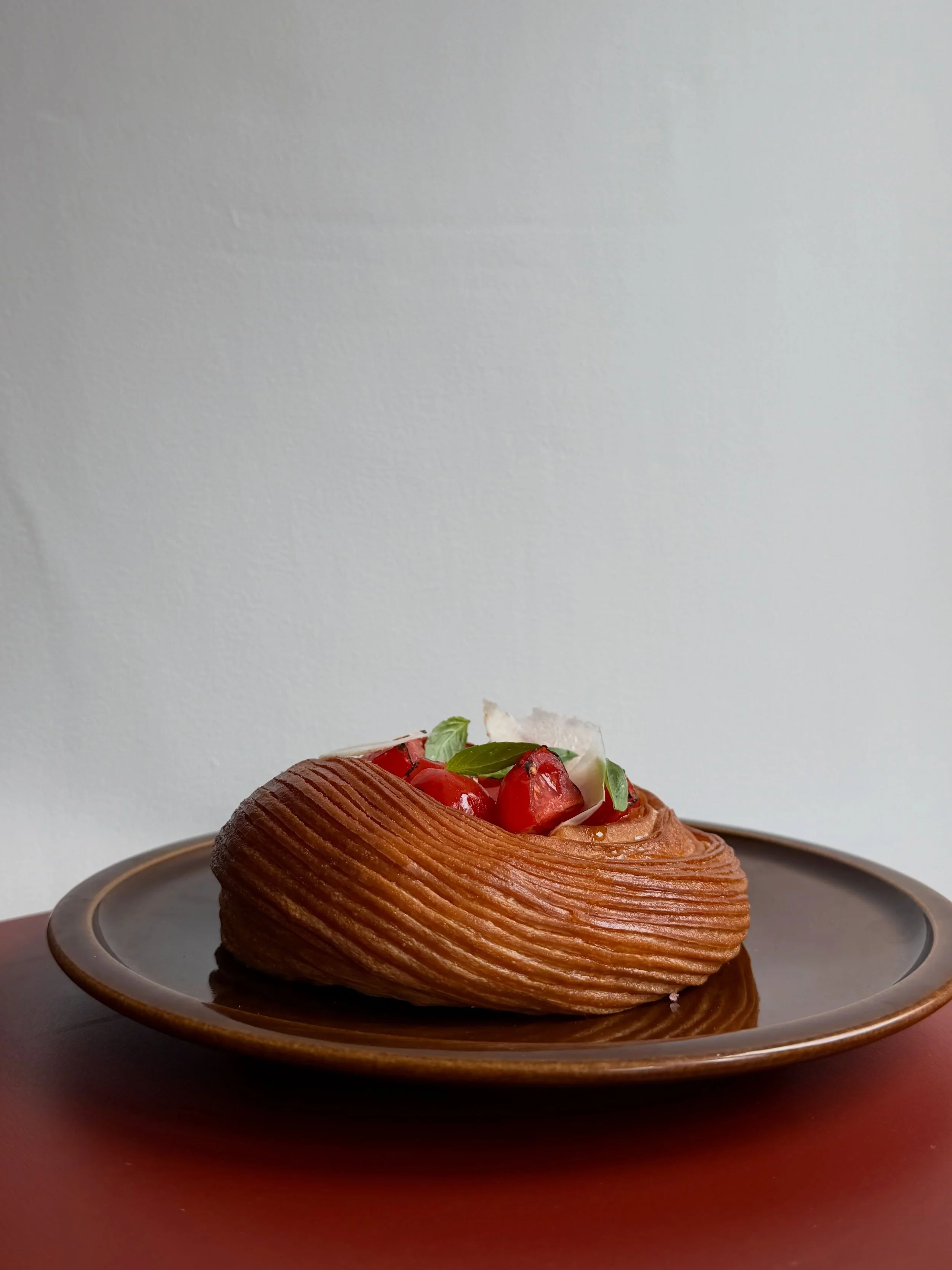 Charred tomato, pecorino custard + basil.

Charred tomatoes, luscious aged pecorino custard, roasted tomato fondue, EVOO + basil.

New on the counter for June ✌️