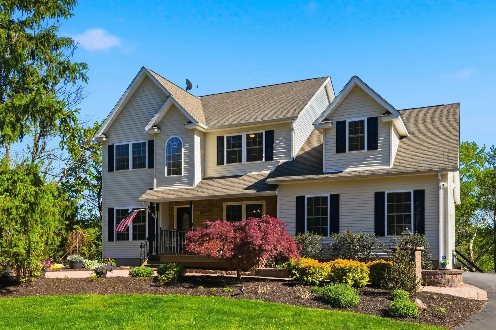 WARWICK, NY - JUST SOLD
