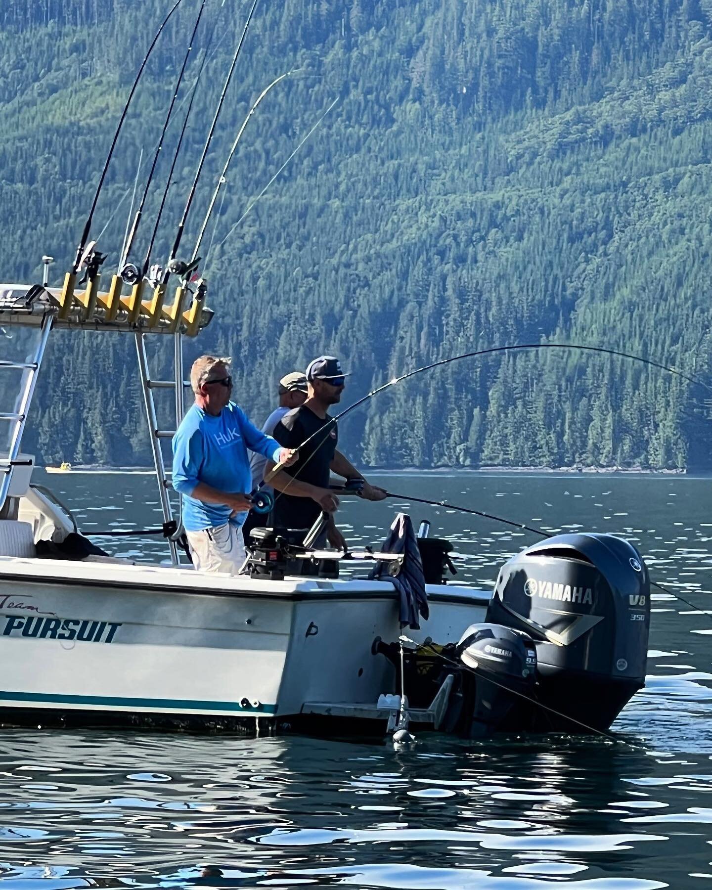 It&rsquo;s always this time of year when I really start missing on those epic summer days in Denham Bay! Won&rsquo;t be long now&hellip;
#teampursuit 
#yamahafishingteam 
#saltycrew 
#nanooklodge 
#stillfishin 
🛥️🎣🐟🤠🙏🏼✨🏴&zwj;☠️