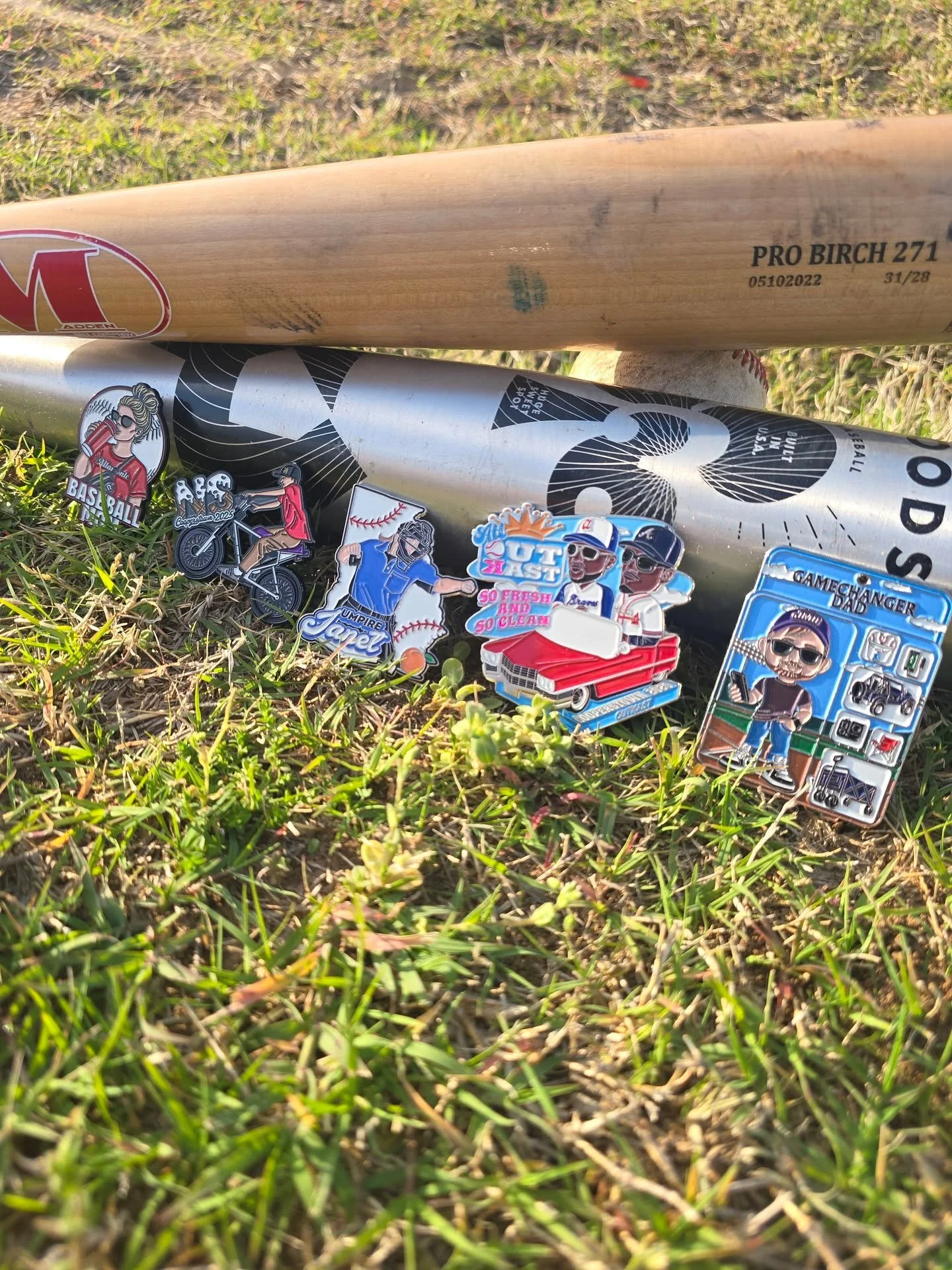 ⚾️ At Champion Pins, we&rsquo;re built different.. we&rsquo;re here to help your team stand out with their trading pins AND love giving back to the community that gives so much to us. 💥 
From custom creativity to supporting the game through scholars