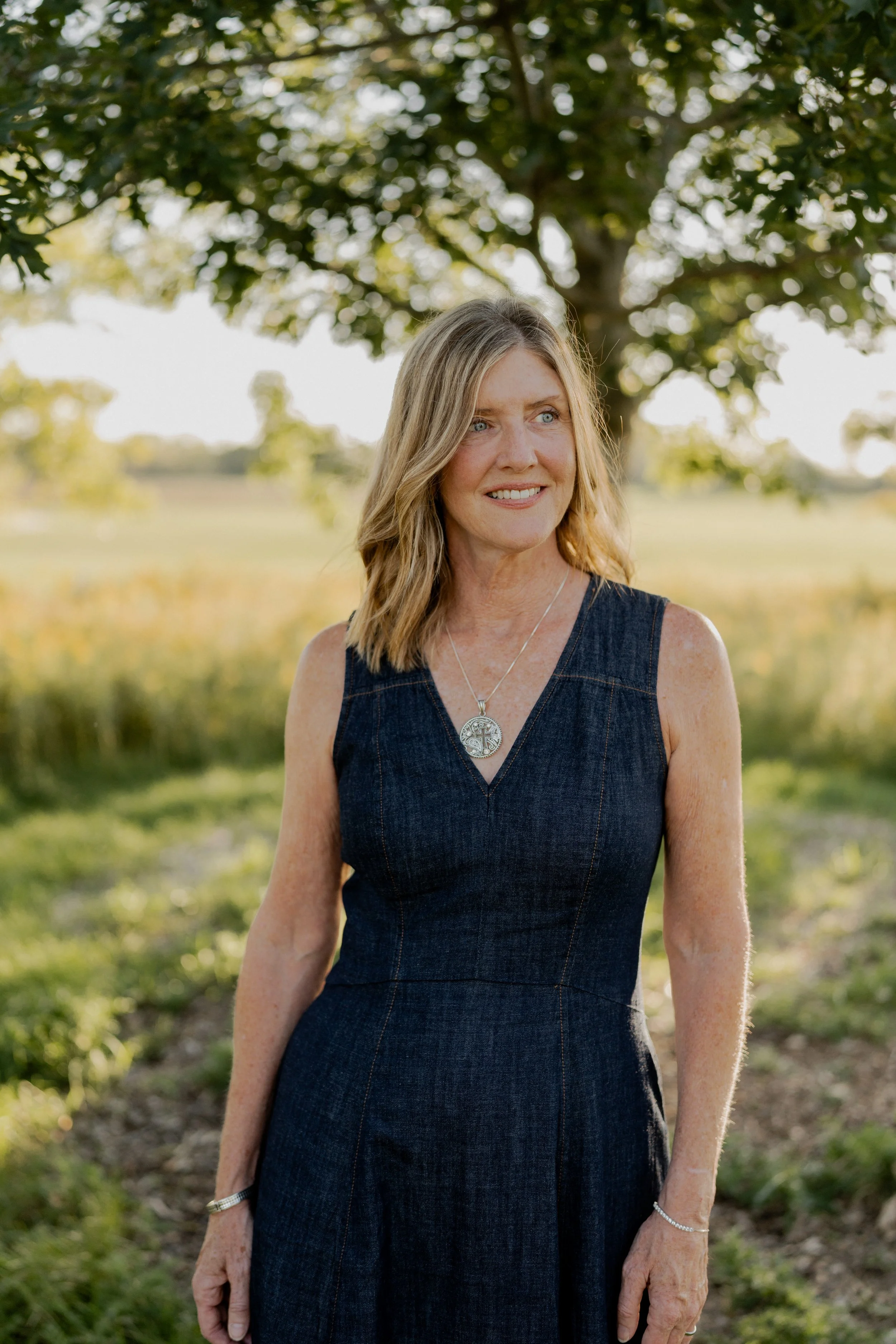 Deb Mantel, speaker, singer-songwriter