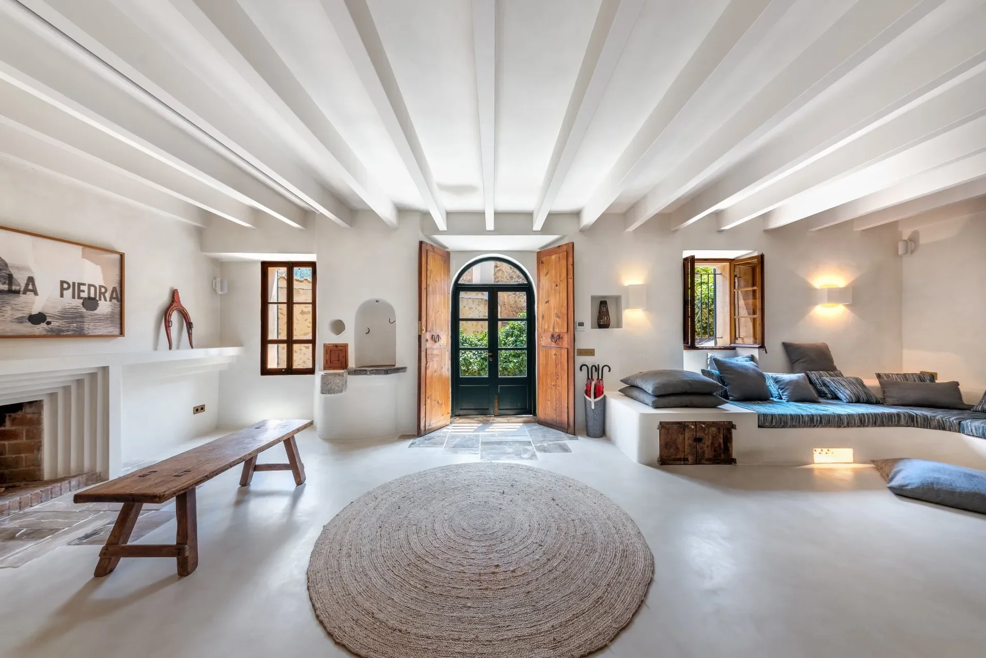 RL3 DOWNSTAIRS ENTRANCE 2.webp