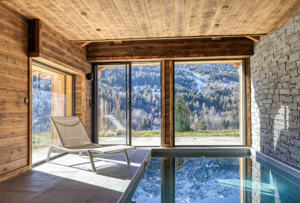 Meribel Chalet 2526 (12).png