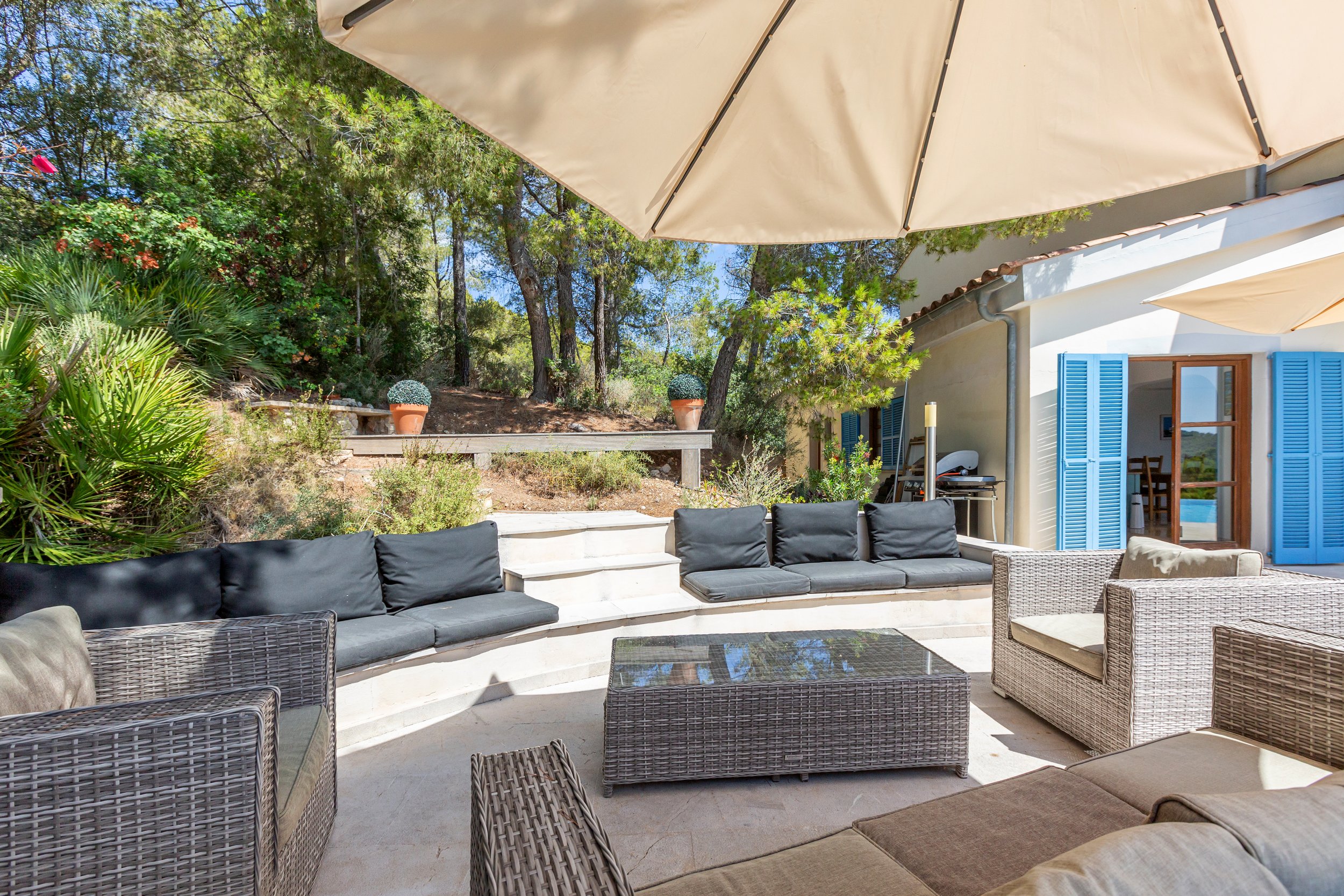 Kay - Gardenia 17-6931.jpg