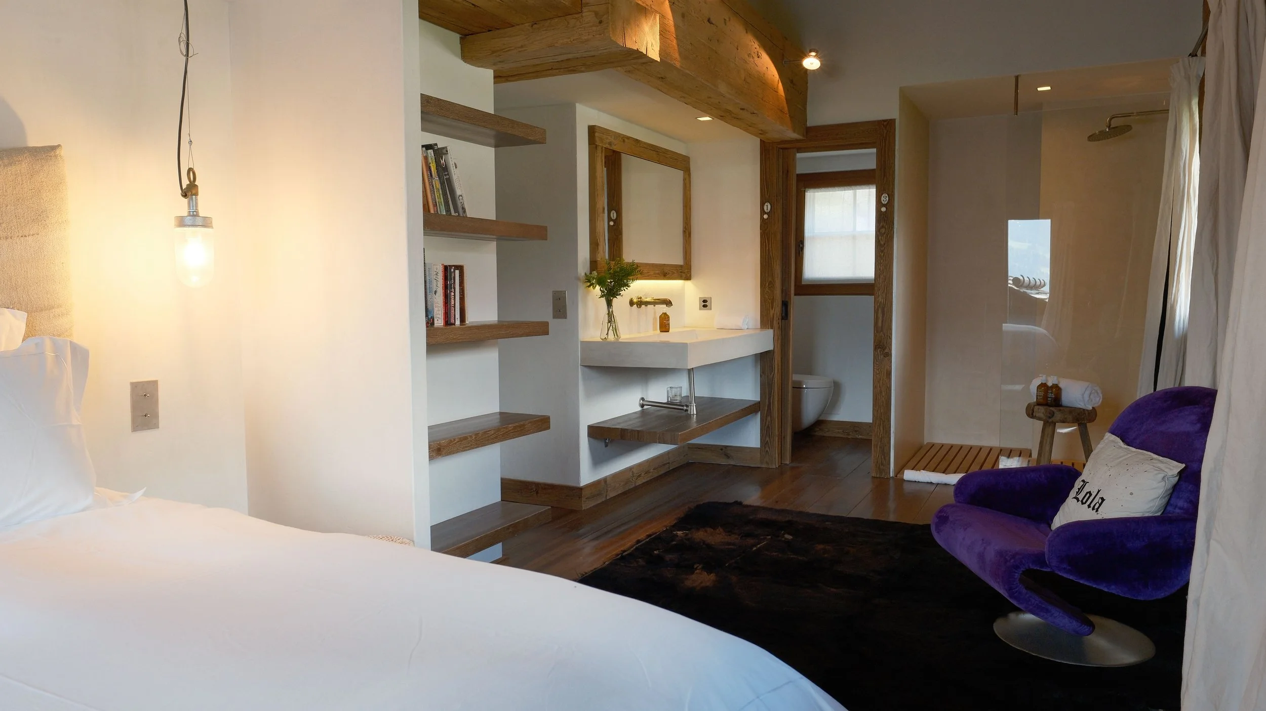 SA_Chalet 1936_Guest Room 05 D.jpg