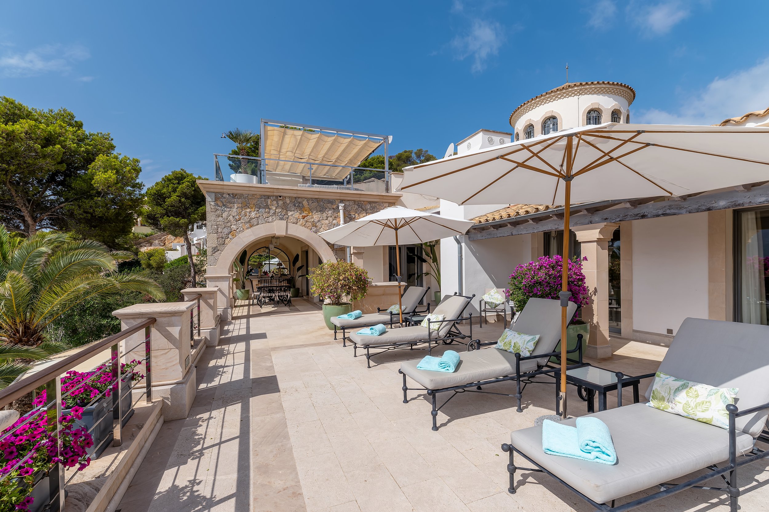 Kay Villa Kerida 23-84.JPG