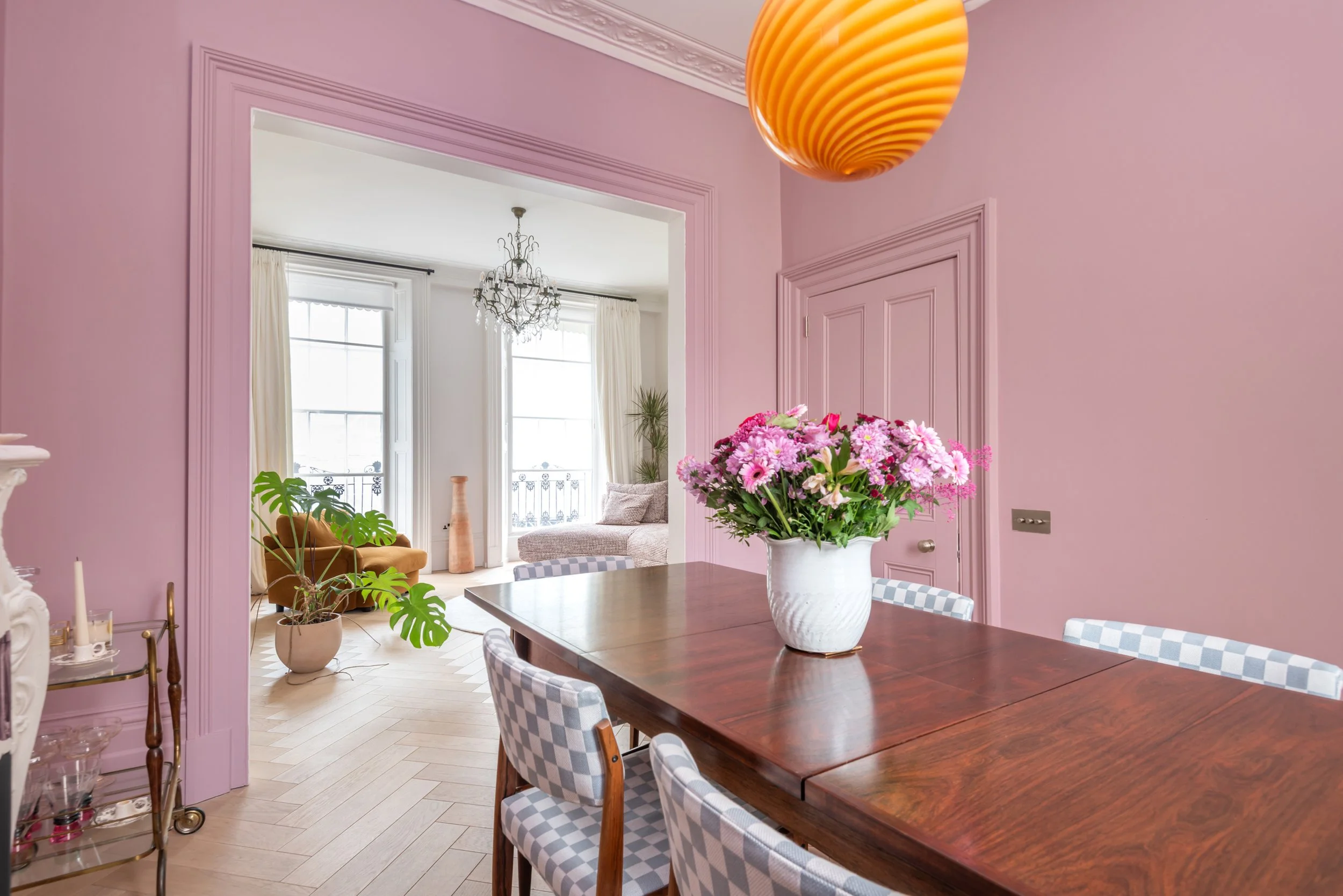 09-122B_Ebury_St_SW1W.jpg
