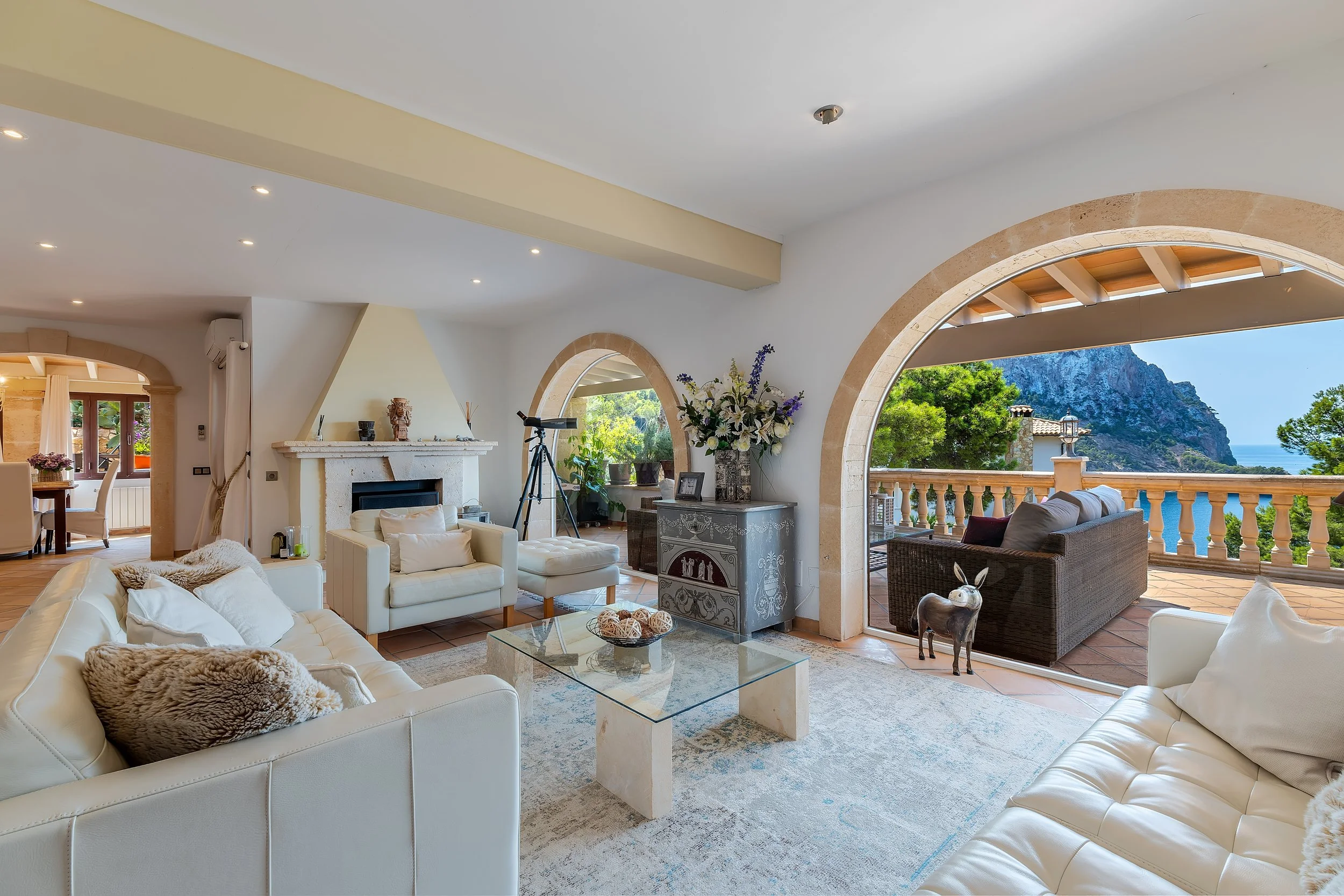 Kay - Luxury Villas - Sirviola 7-19.jpg