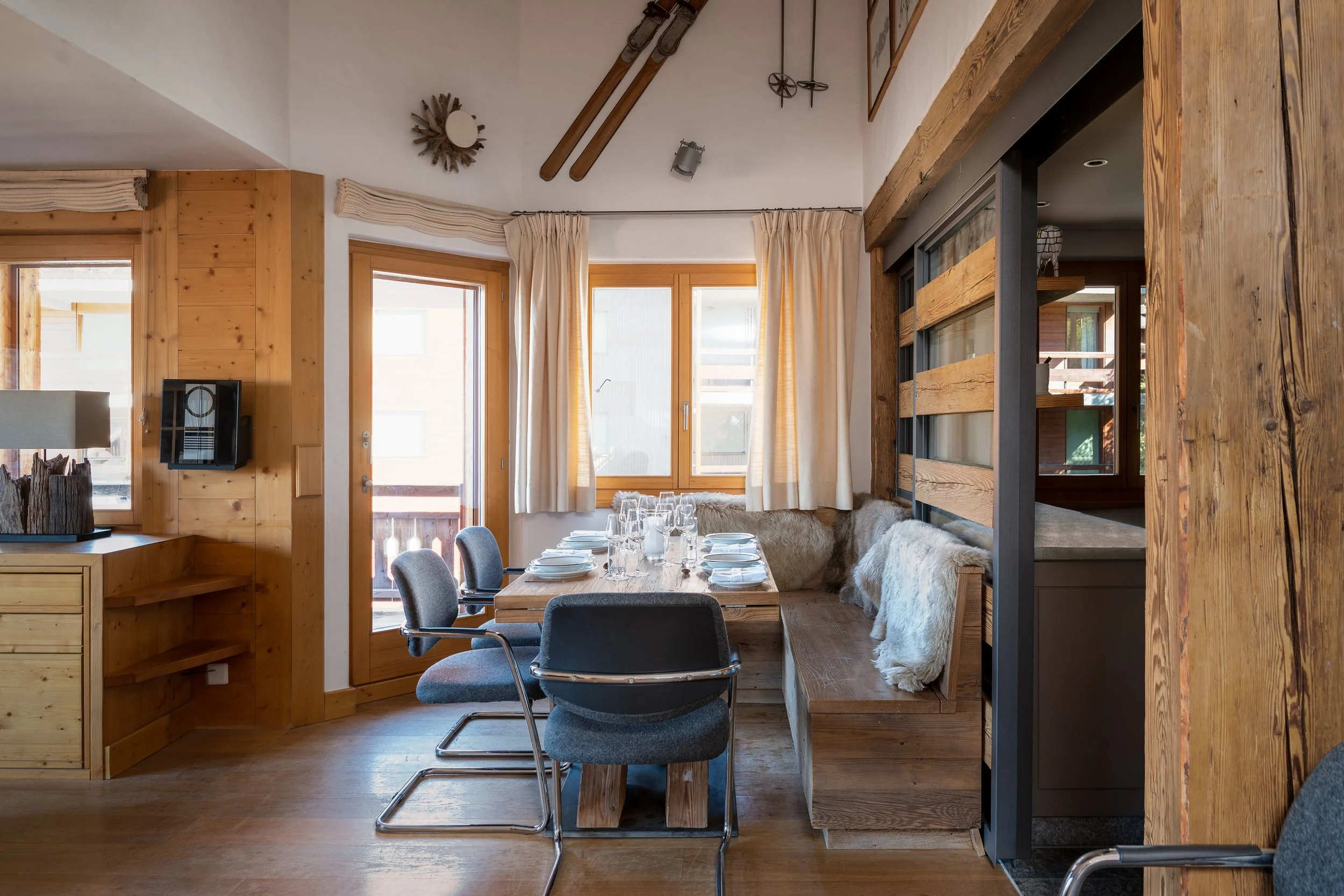 SA_Chalet Sorbier_Dining A.jpg