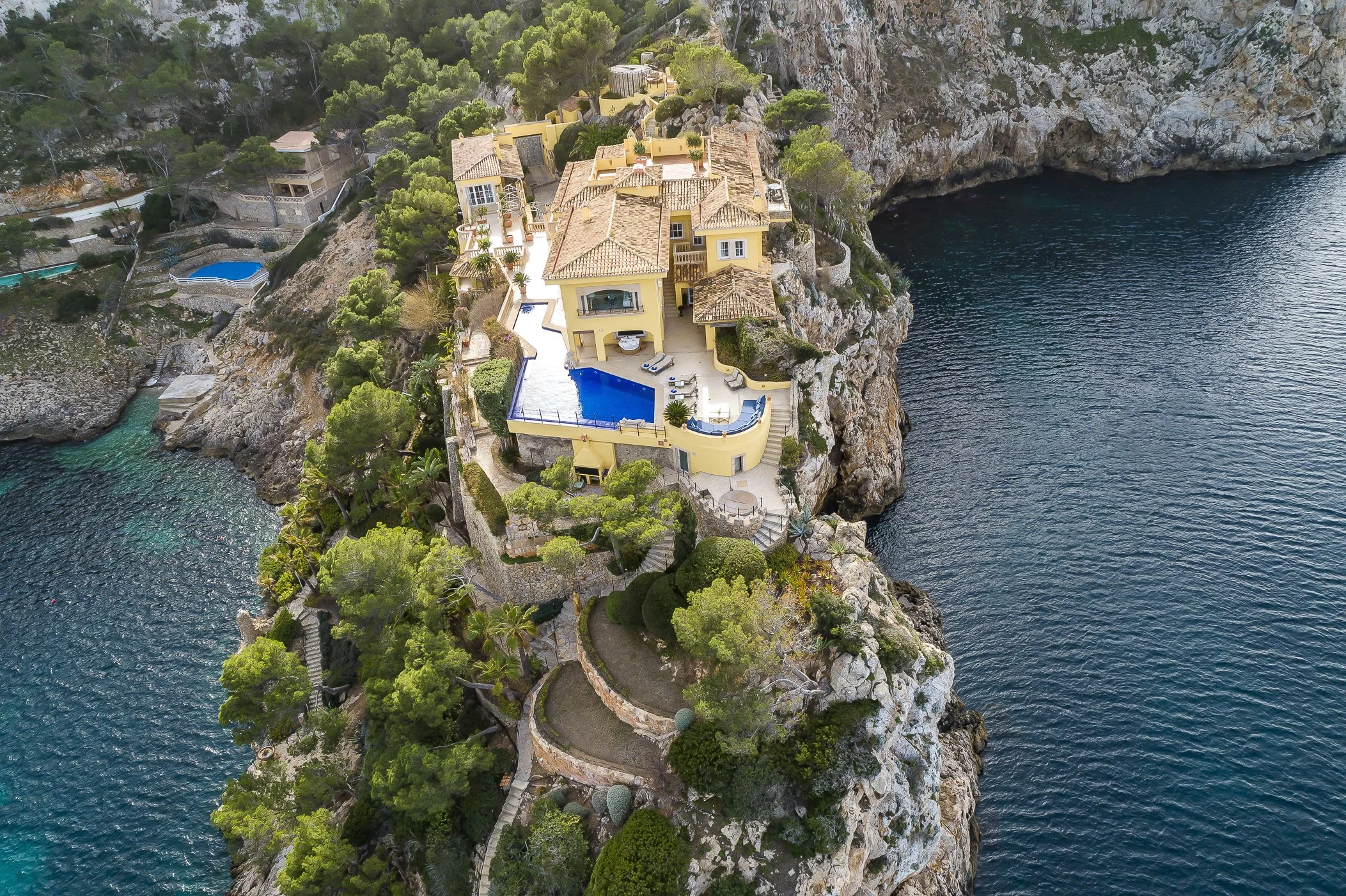 Yellow Castle Mallorca (71).jpg