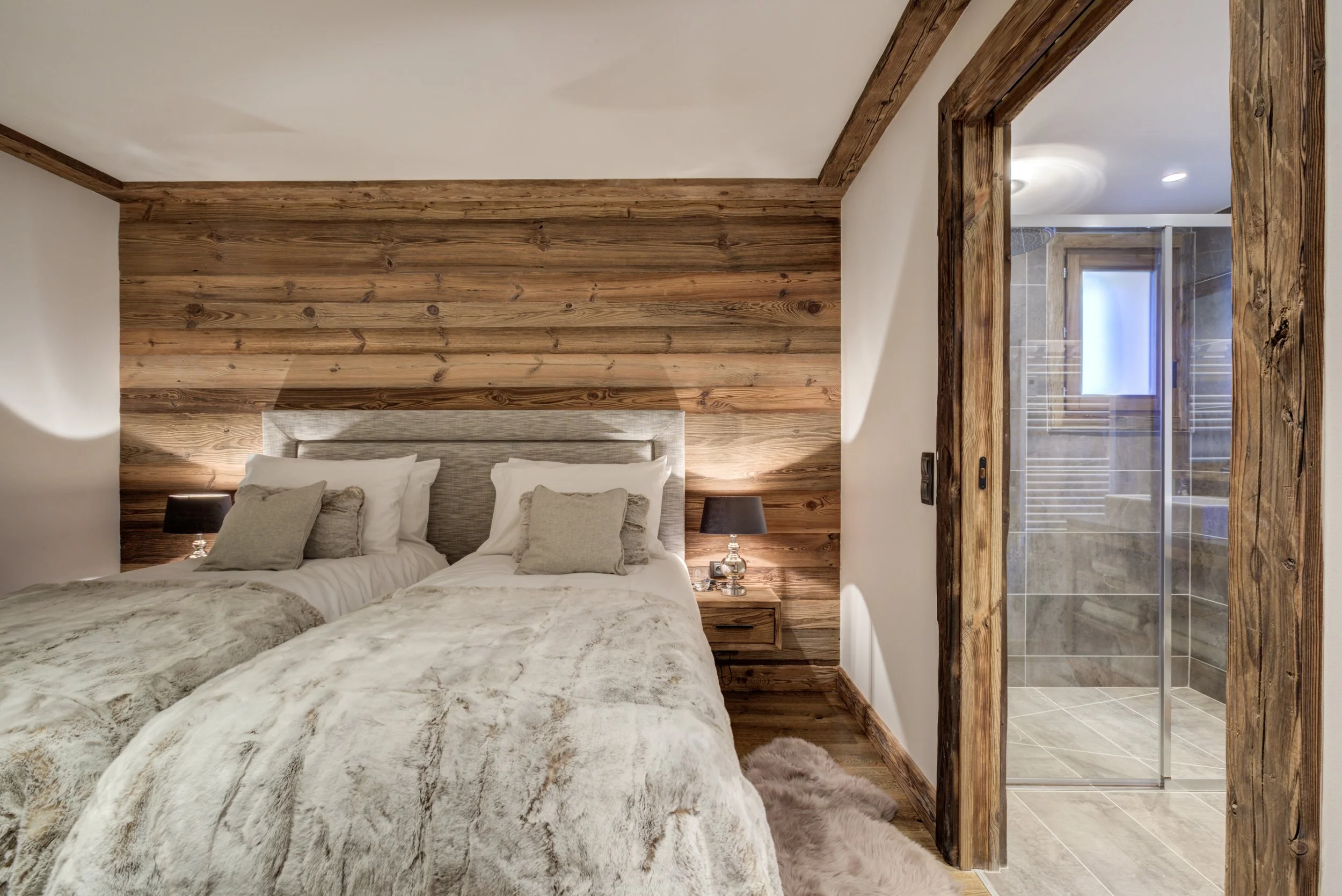 Bedroom 4 - Twin with bathroom .jpg