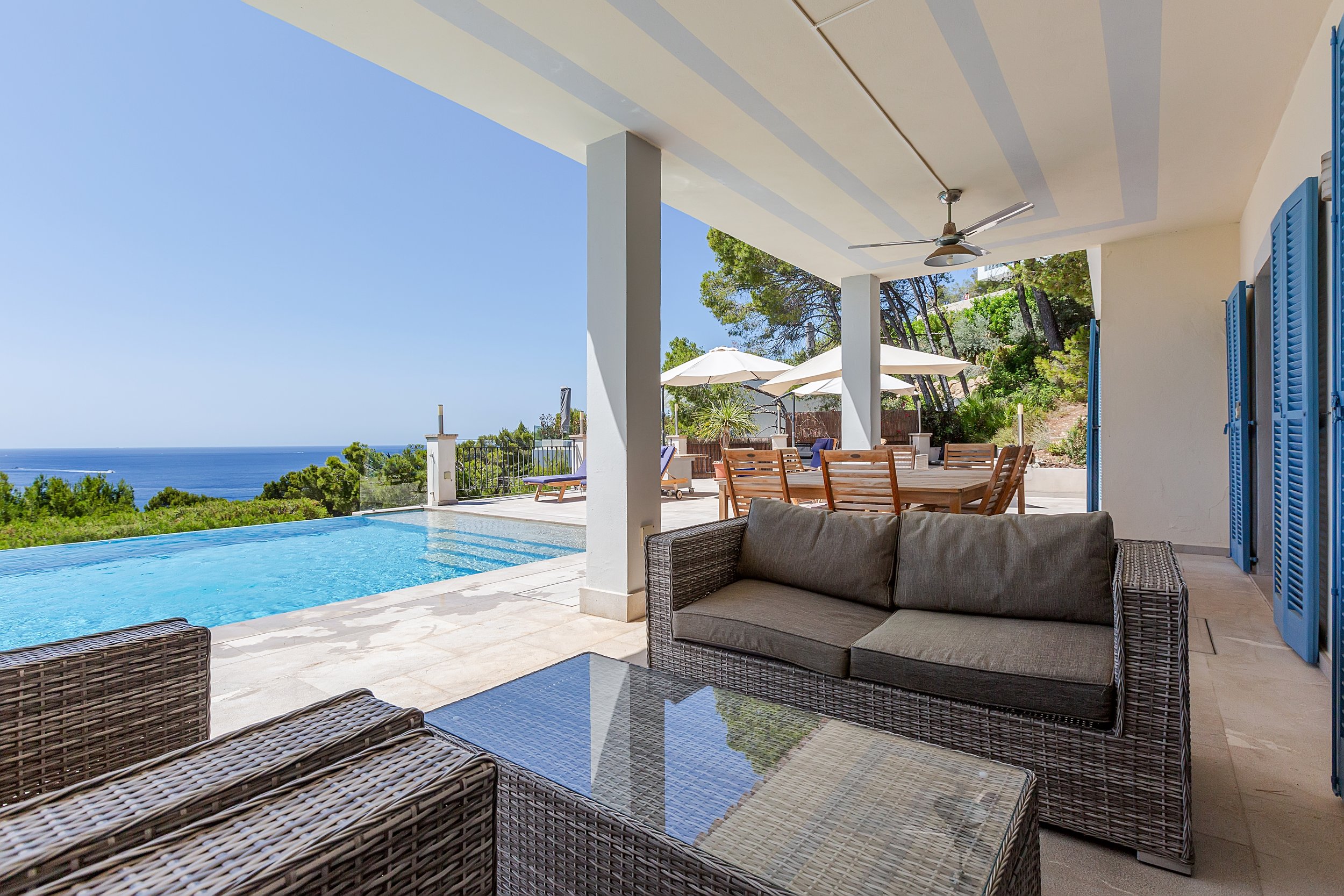 Kay - Gardenia 17-7018.jpg