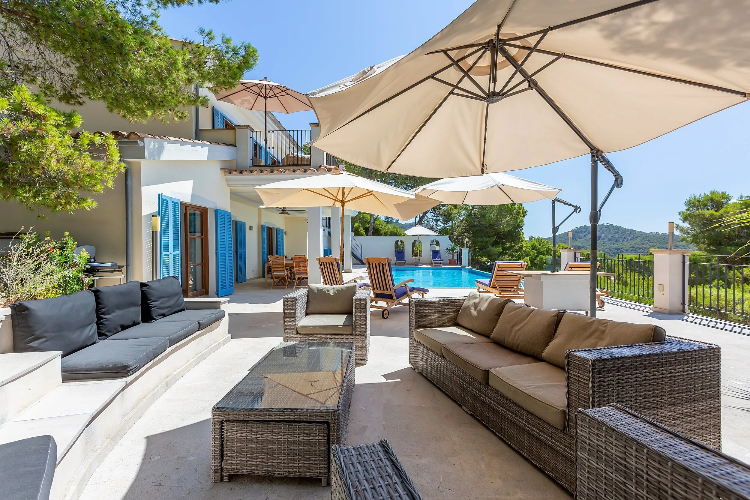 Kay - Gardenia 17-6955.jpg