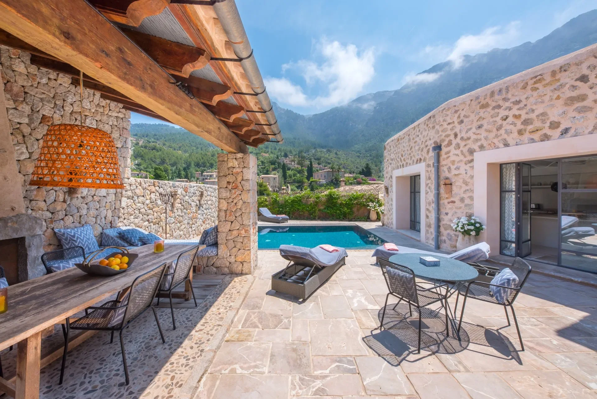 RL3 POOL TERRACE 1.webp