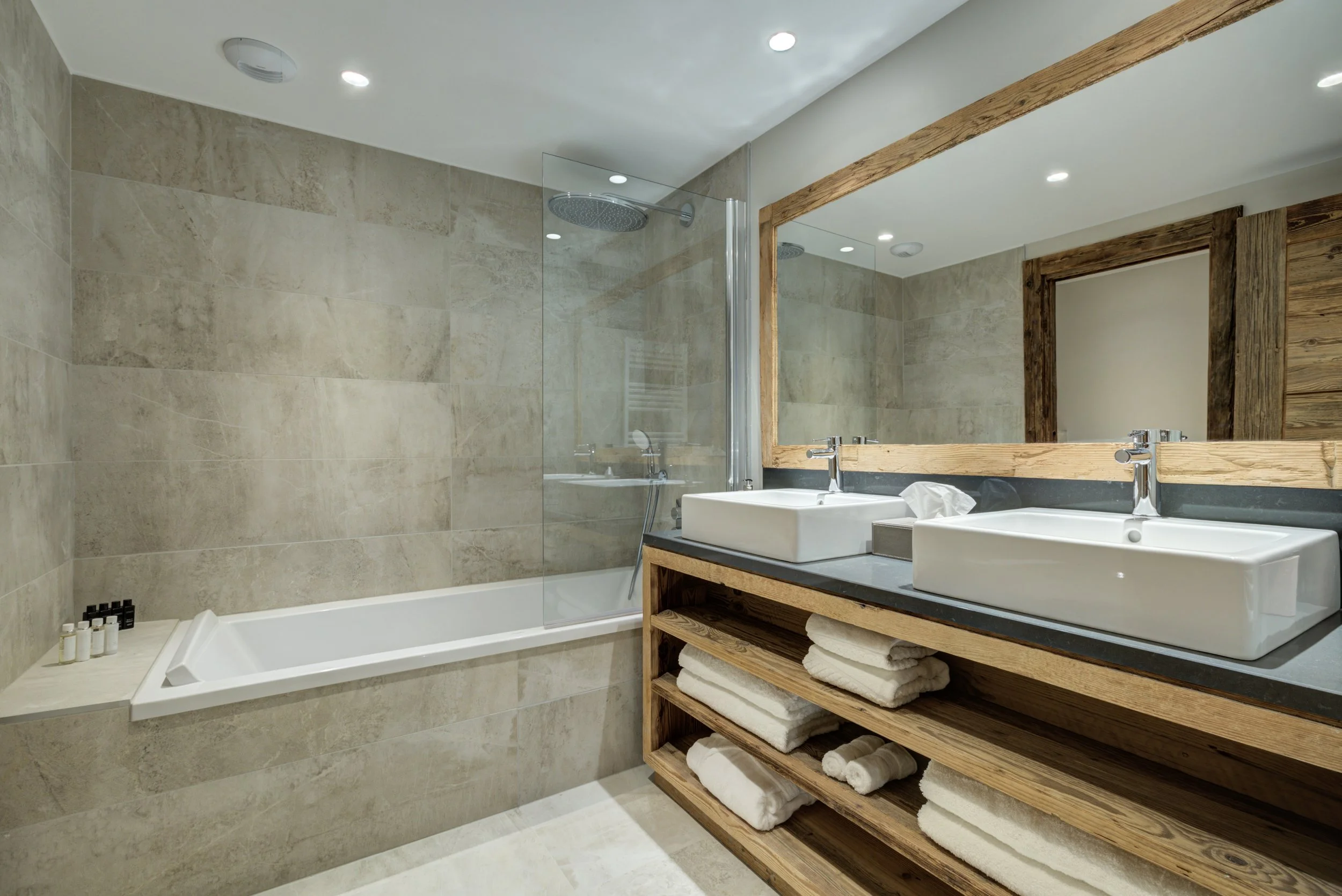 Bedroom 3 - En-suite bedroom 3 (1).jpg