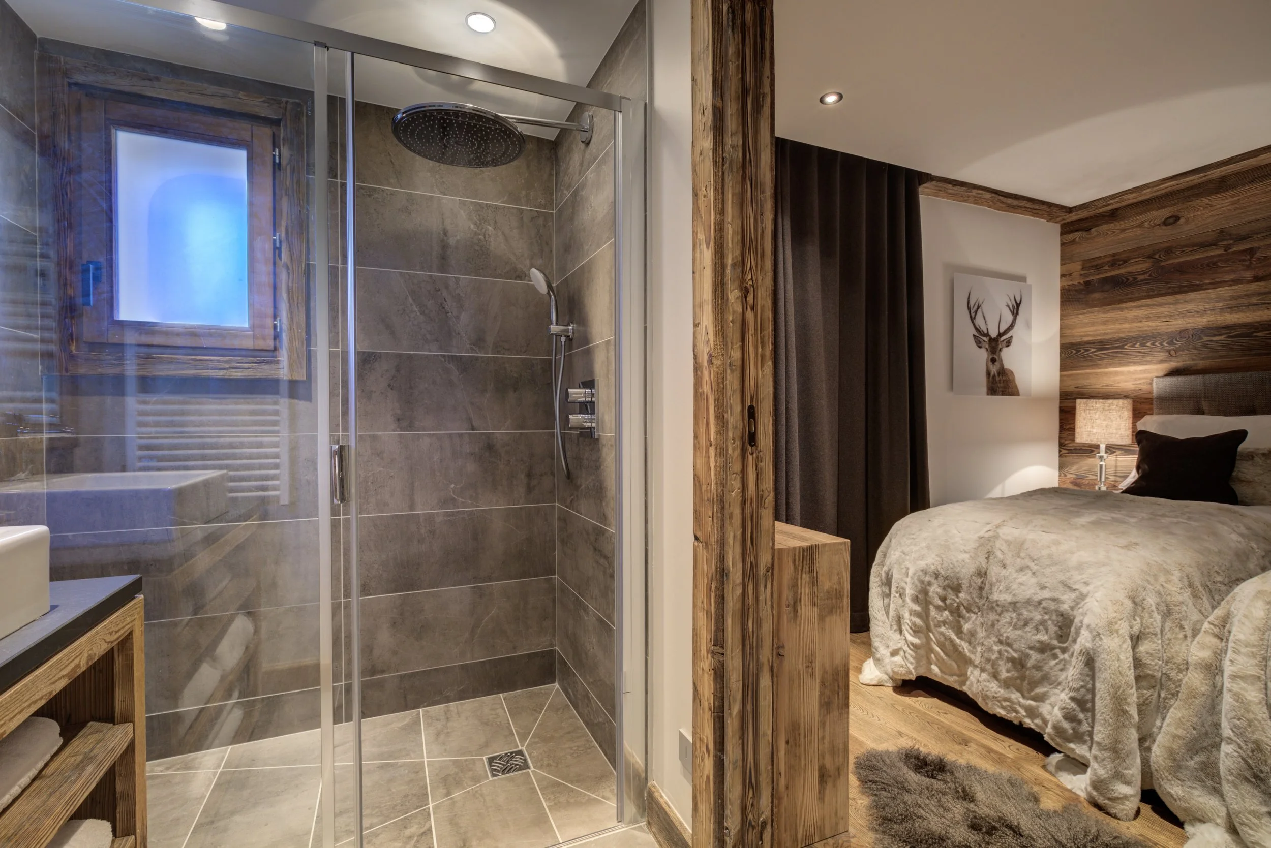 Bedroom 5 - Twin with bathroom .jpg