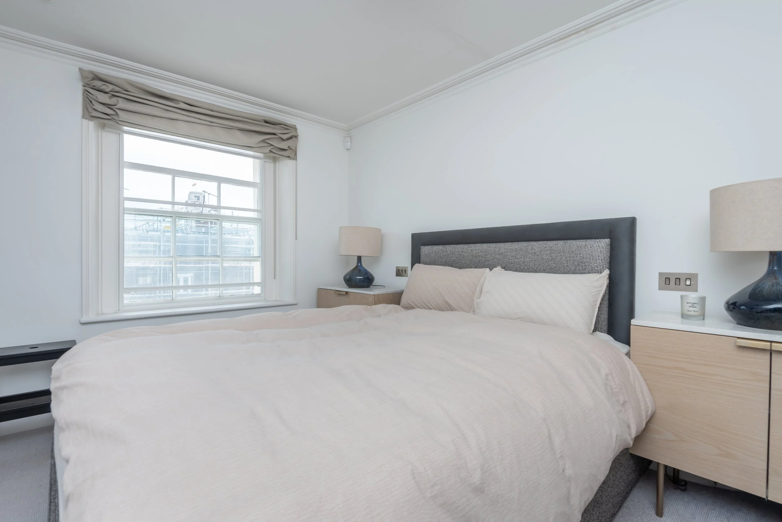25-122B_Ebury_St_SW1W.jpg