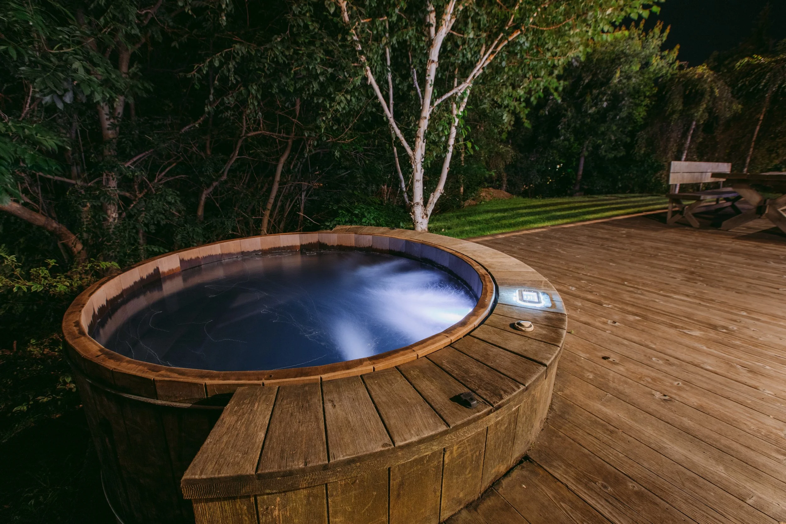 SA_Chalet 1936_Hot Tub D.jpg