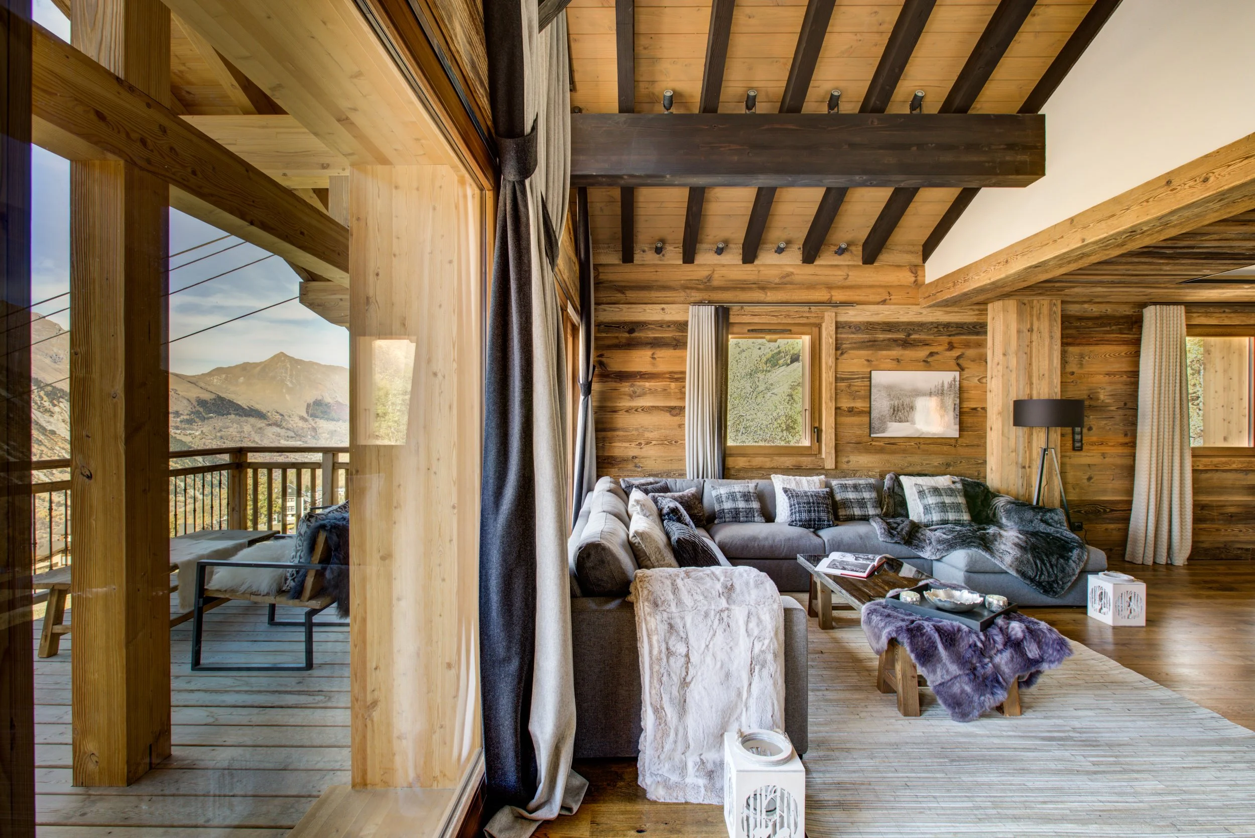 Living areas with views .jpg