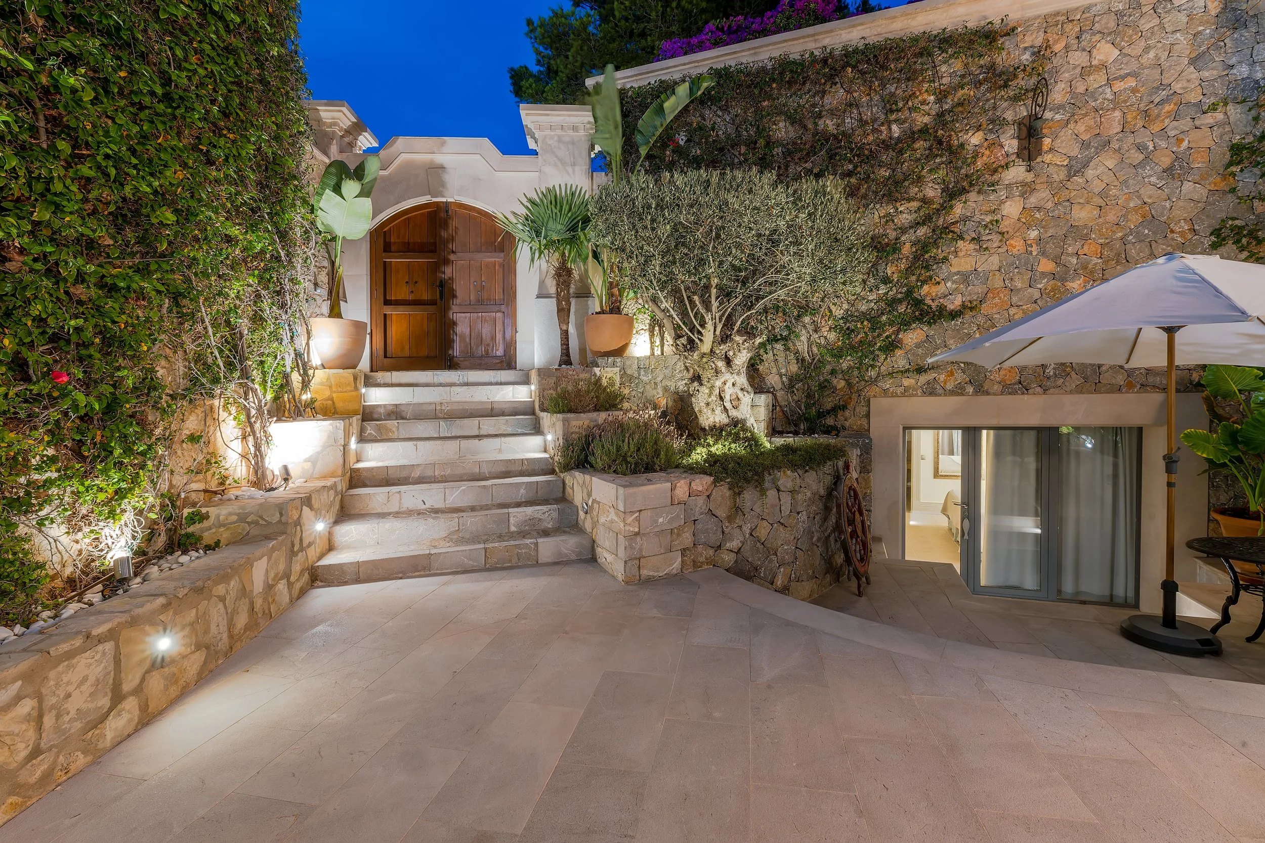 Kay Villa Kerida 23-121.JPG