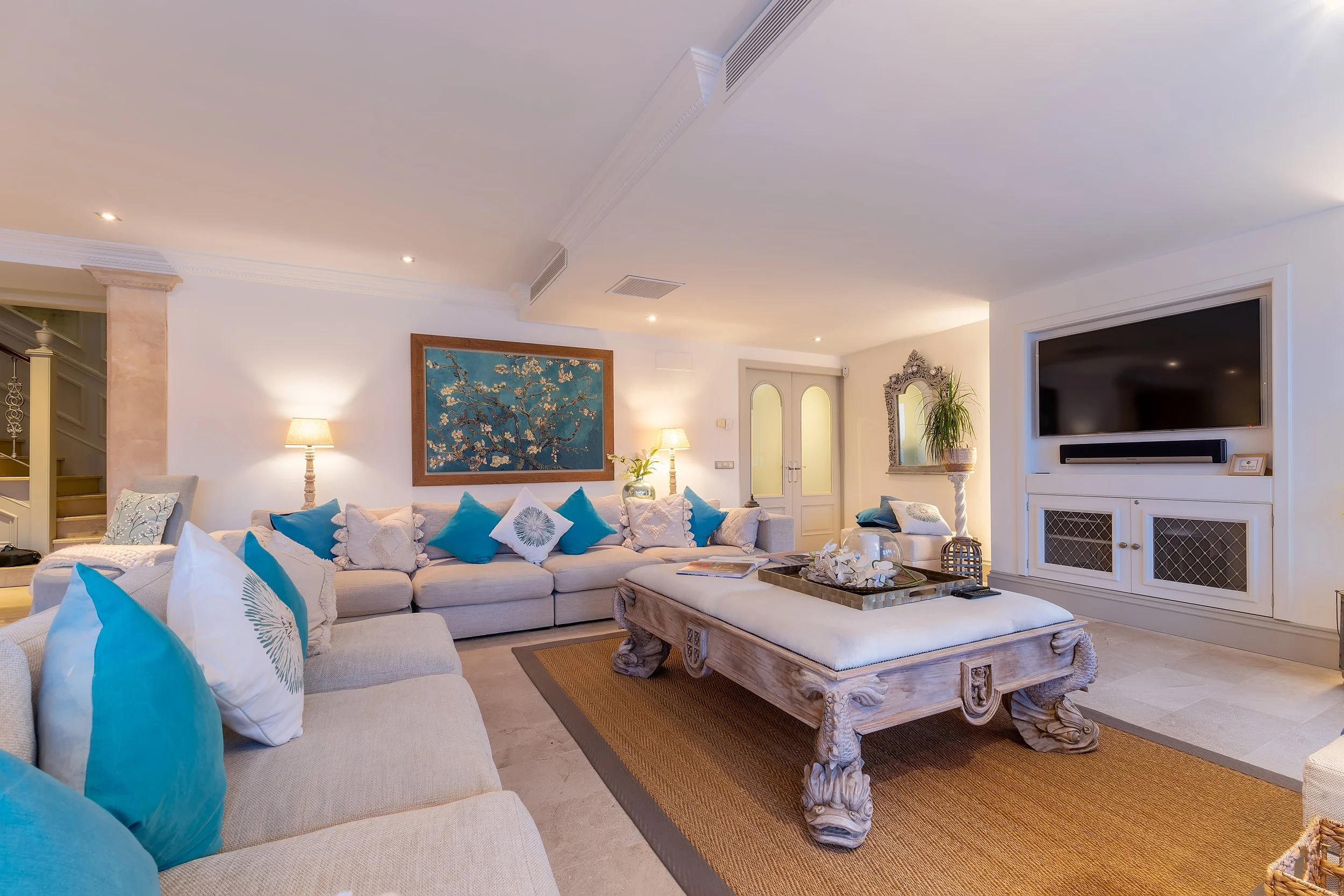 Kay Villa Kerida 23-92.JPG