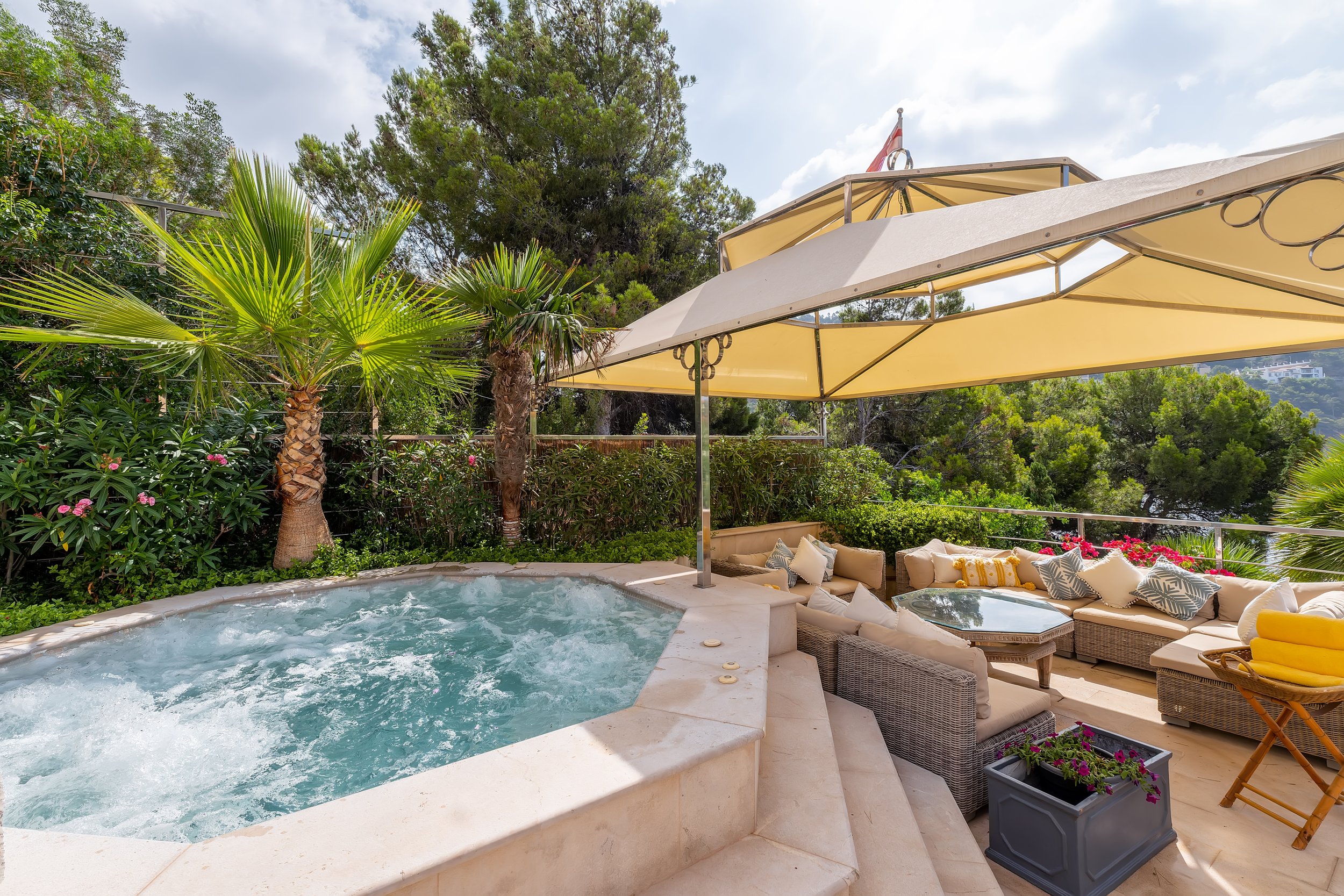 Kay Villa Kerida 23-65.JPG