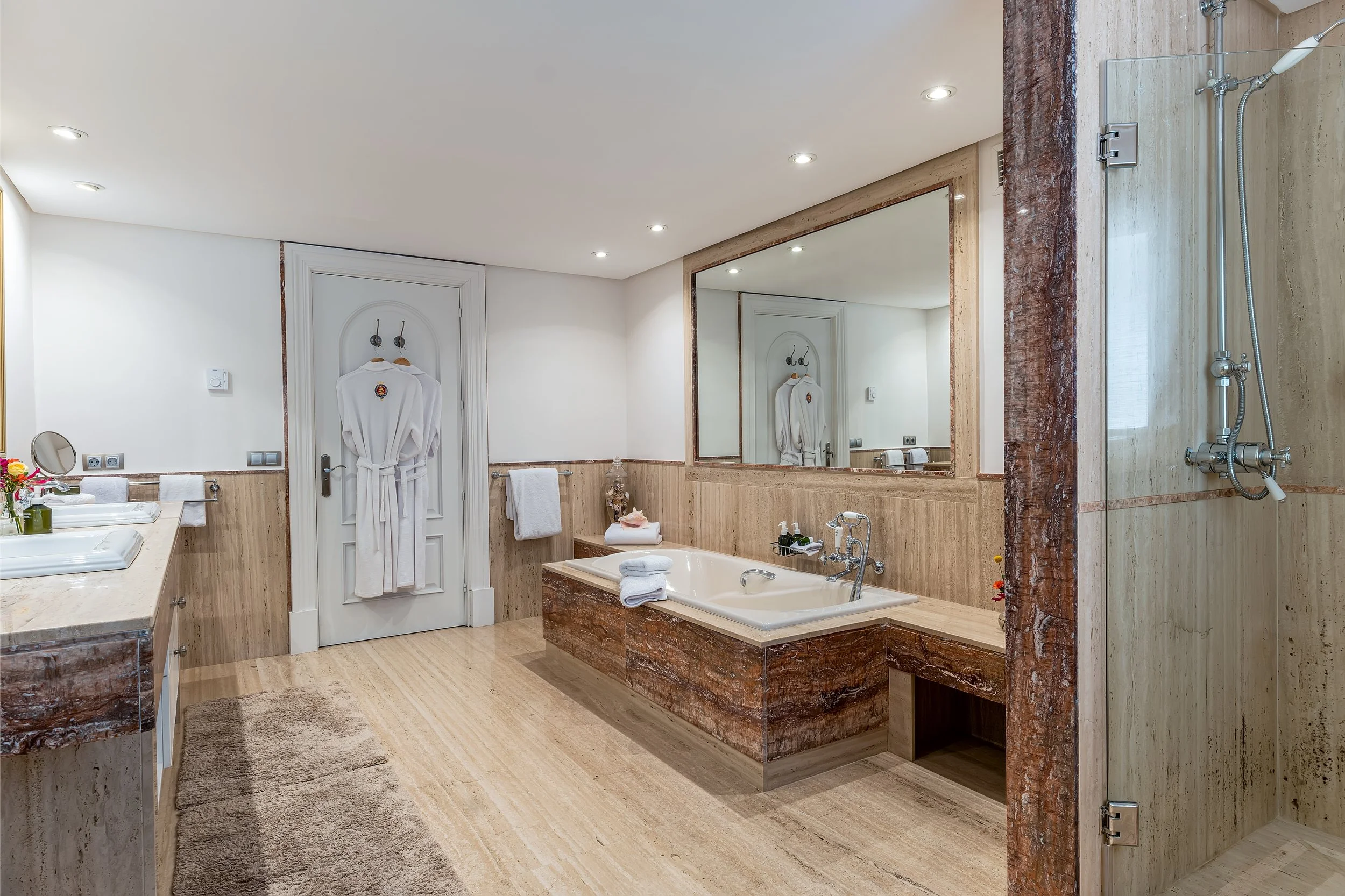 Kay Villa Kerida 23-127.JPG