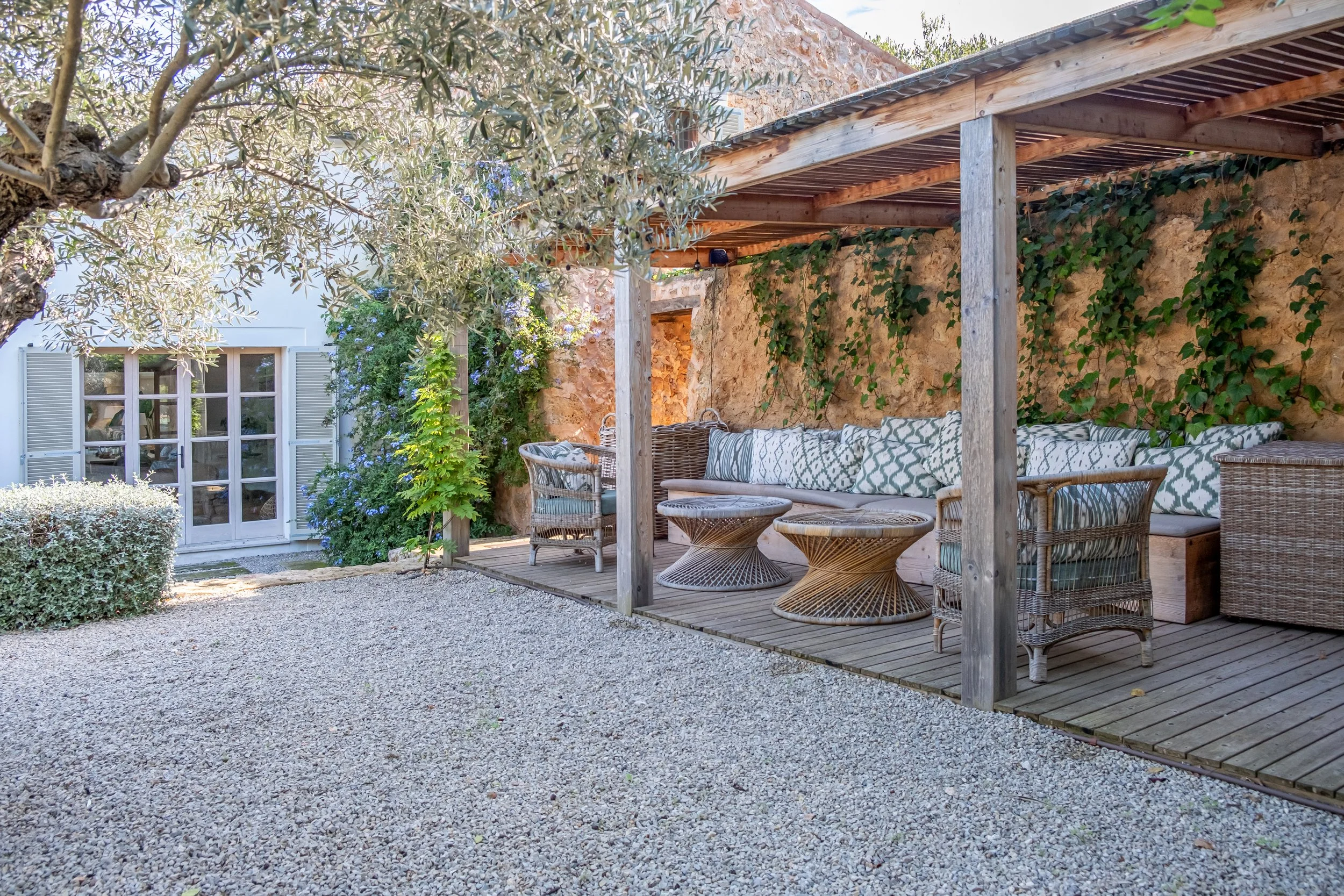 EC Villas - Alaro-9049.jpg