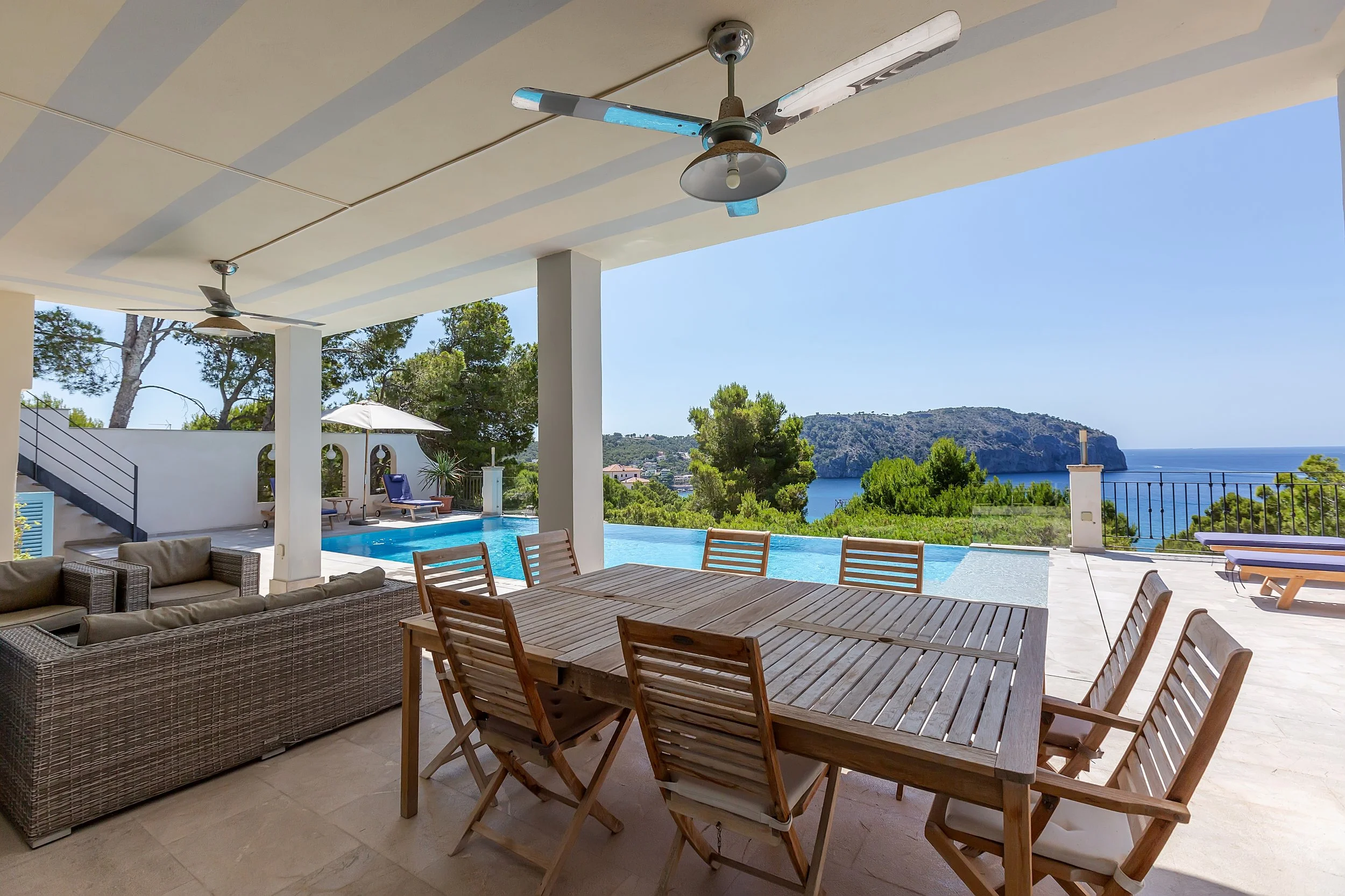 Kay - Gardenia 17-7045.jpg