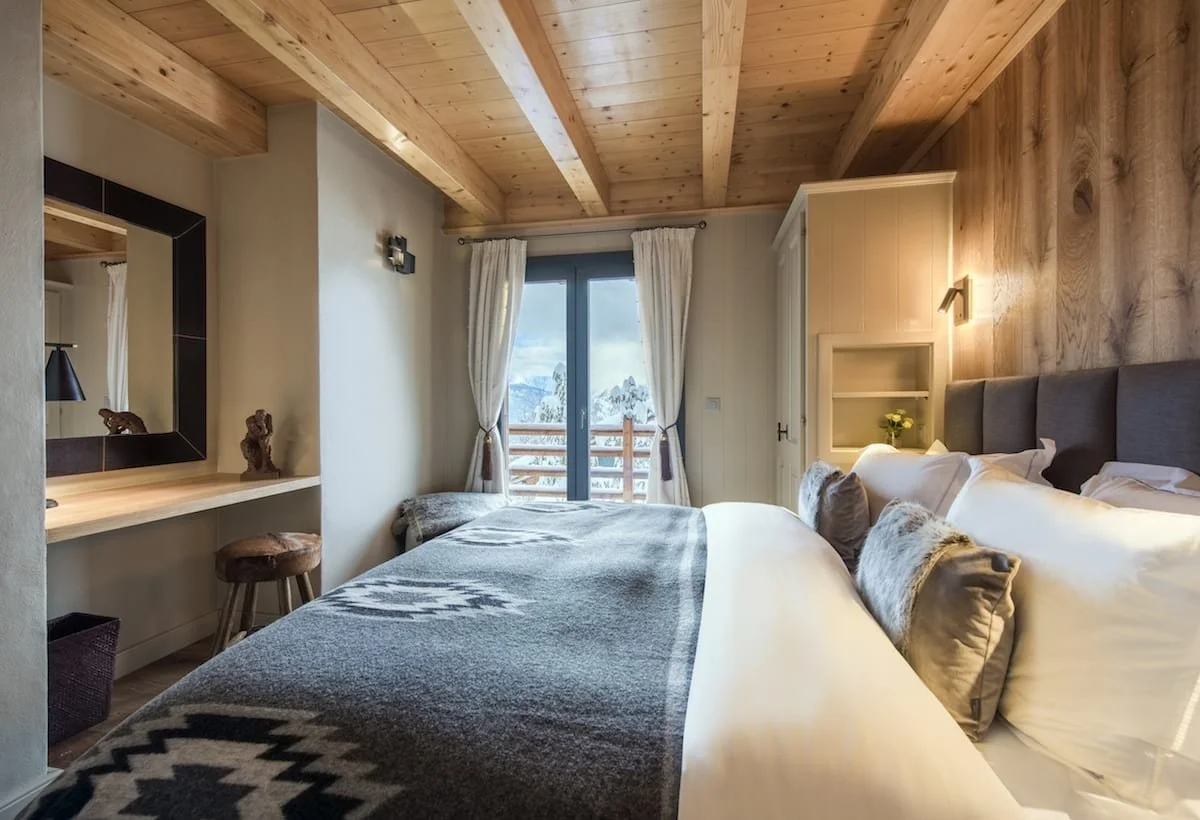 SA_Chalet Sorojasa_Guest Room Example E.jpg