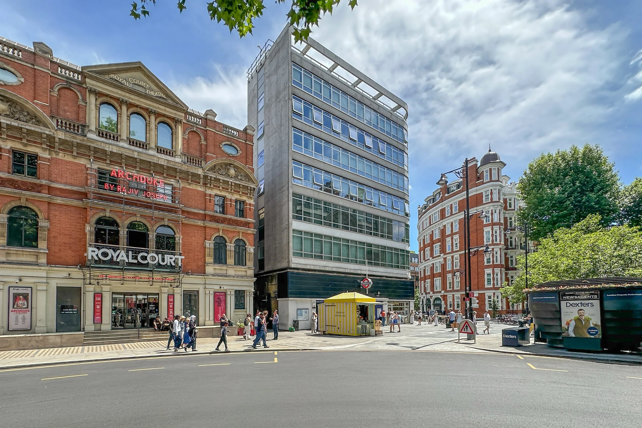 20-Sloane_Square.jpg