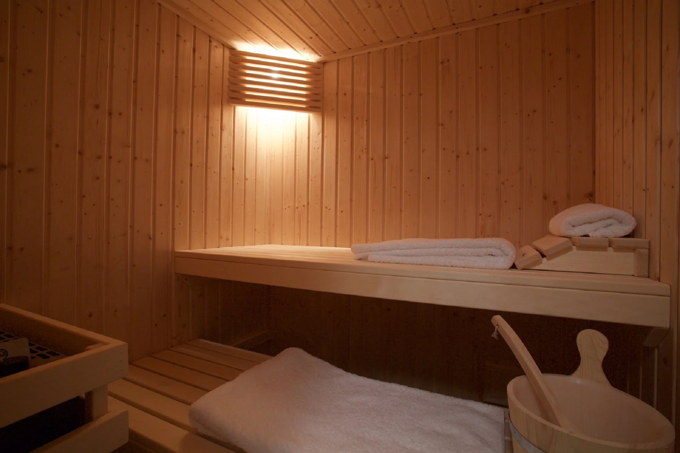 Sauna 2.jpg
