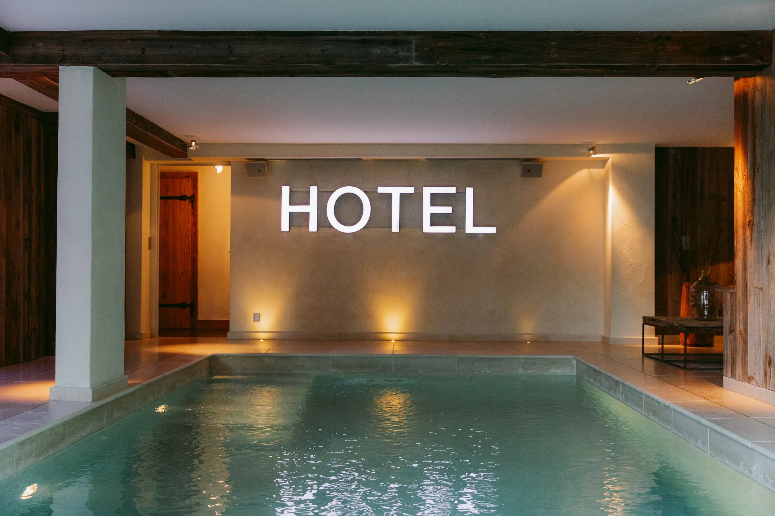 Sa_Chalet 1936_Indoor Pool 02.jpg