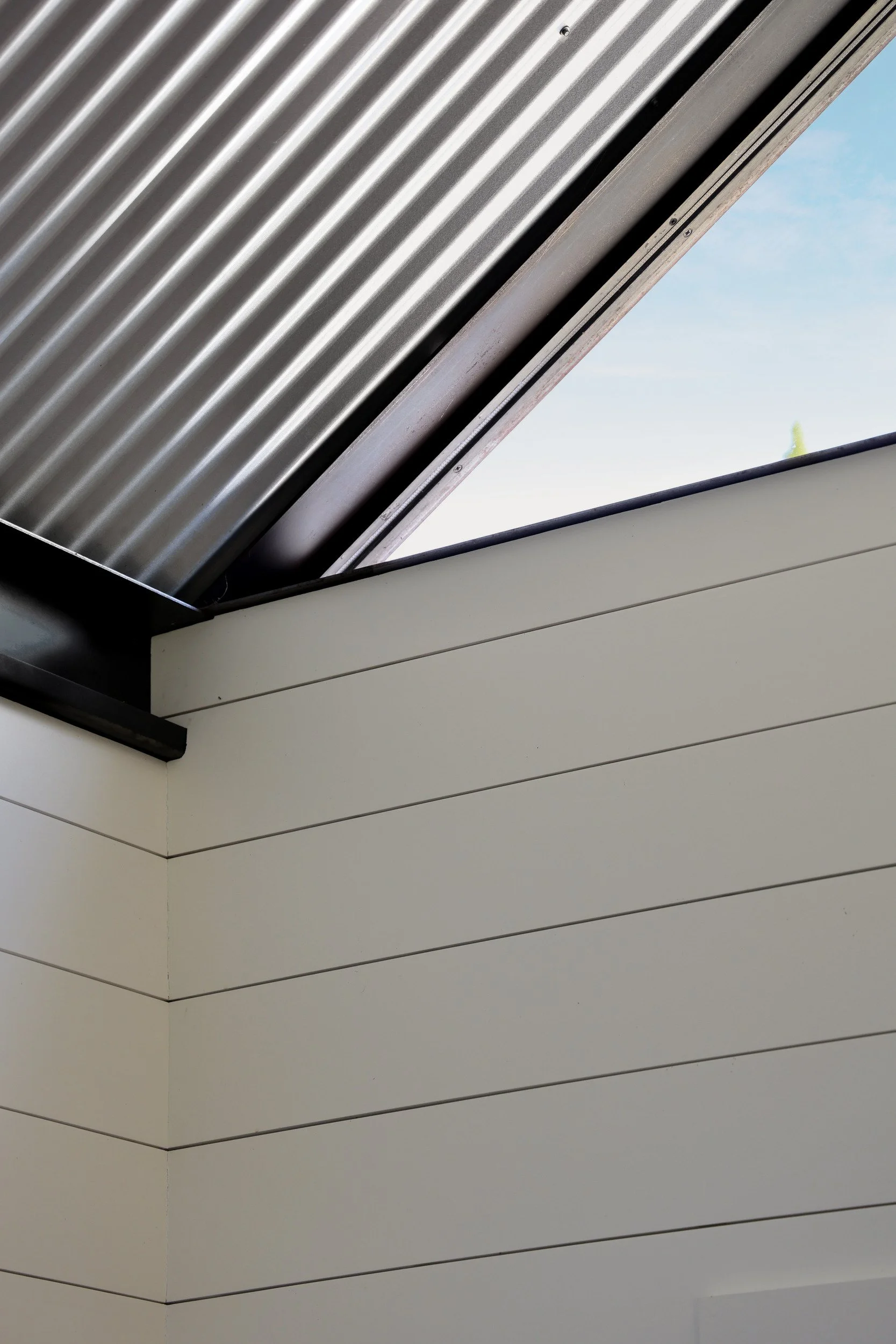 skylight-architectural-detail-04-apple-farm-residence-72dpi.jpg