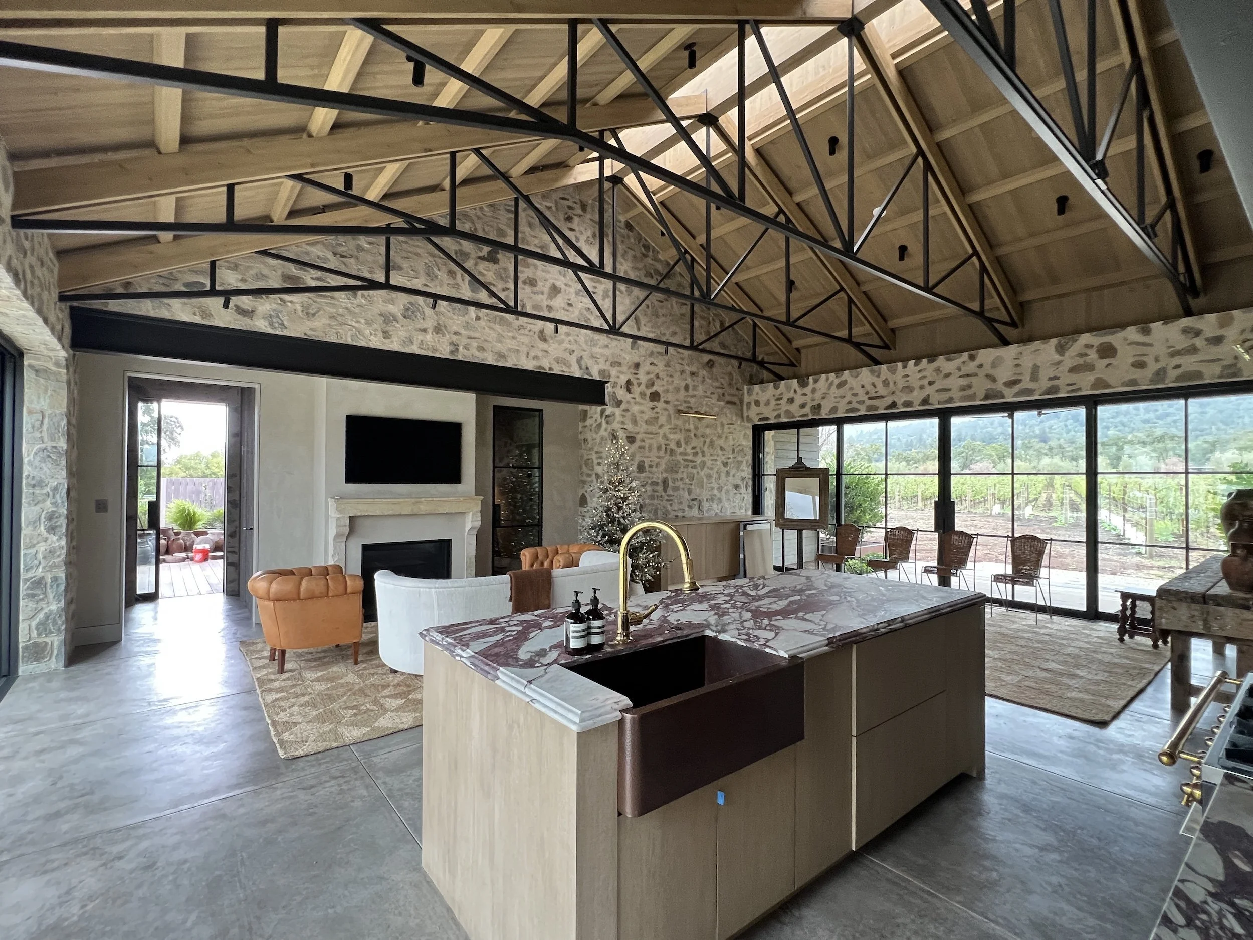 Rutherford Guest Suite_JLA_02.jpeg