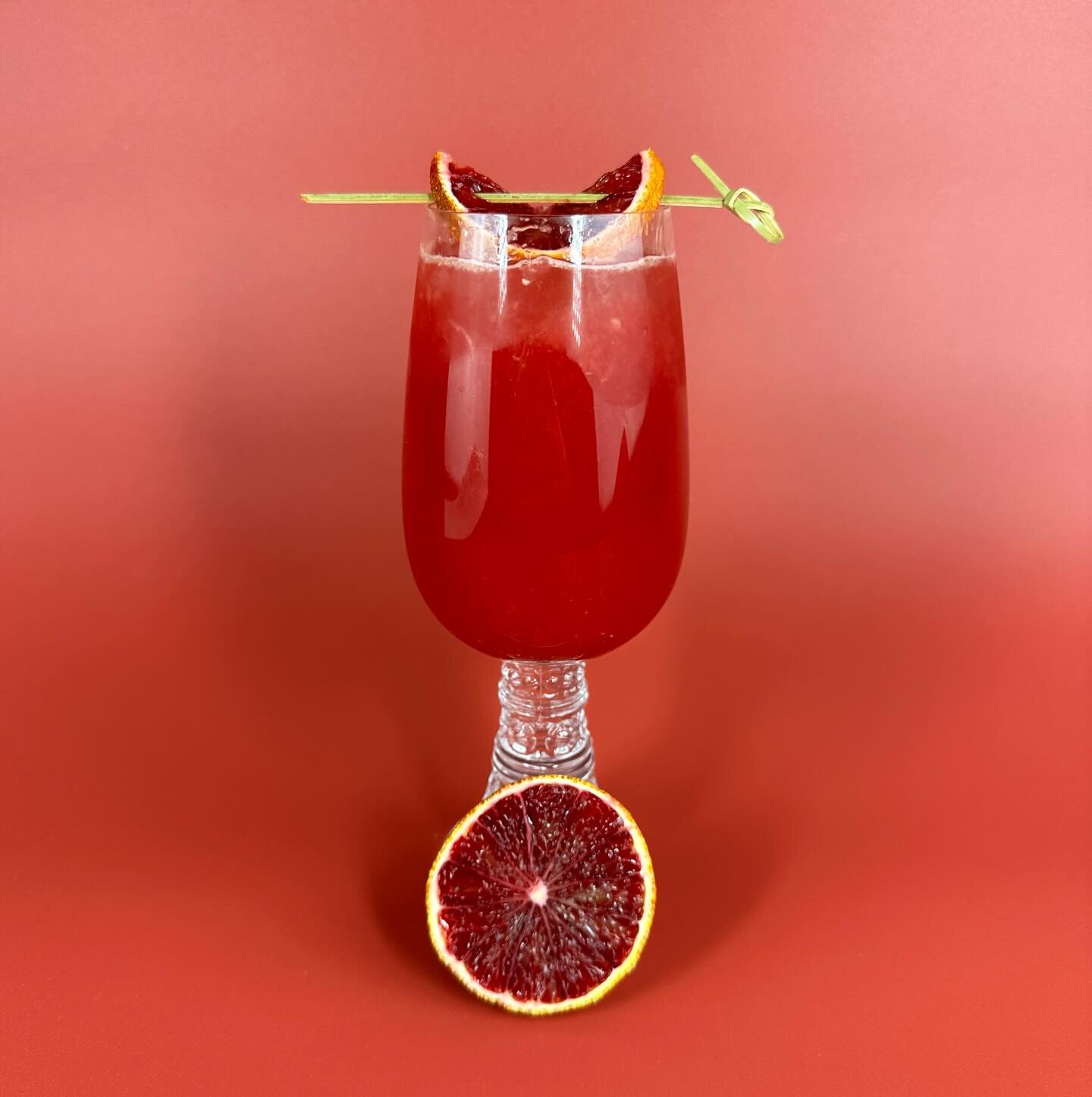 Whoever said mocktails aren&rsquo;t bringing sexy back has never tried our blood orange kiss!

Recipe in our reel

#valentines #valentinesday #valentinesmocktail #mocktails #red #love