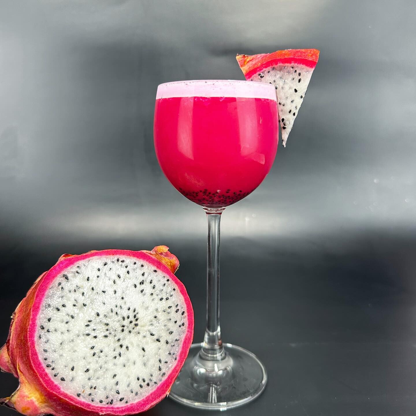 Pink dragon 🐉 

Deliciously sweet and rich in colour, recipe in our reels!

#valentines #valentinesday #valentinescocktail #cocktails #red #love #romance #aesthetic #cocktailnight