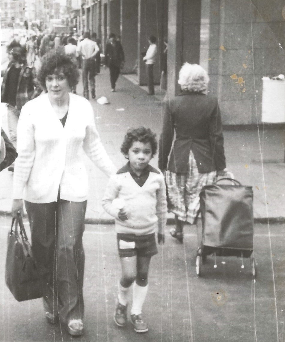 Ma and Jason walking down O'Connell Street.