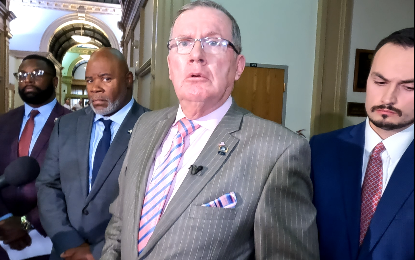 TOP COP AND FORMER FELON TEAM UP TO PASS NEW LAW HOLDING NY POLICE ACCOUNTABLE