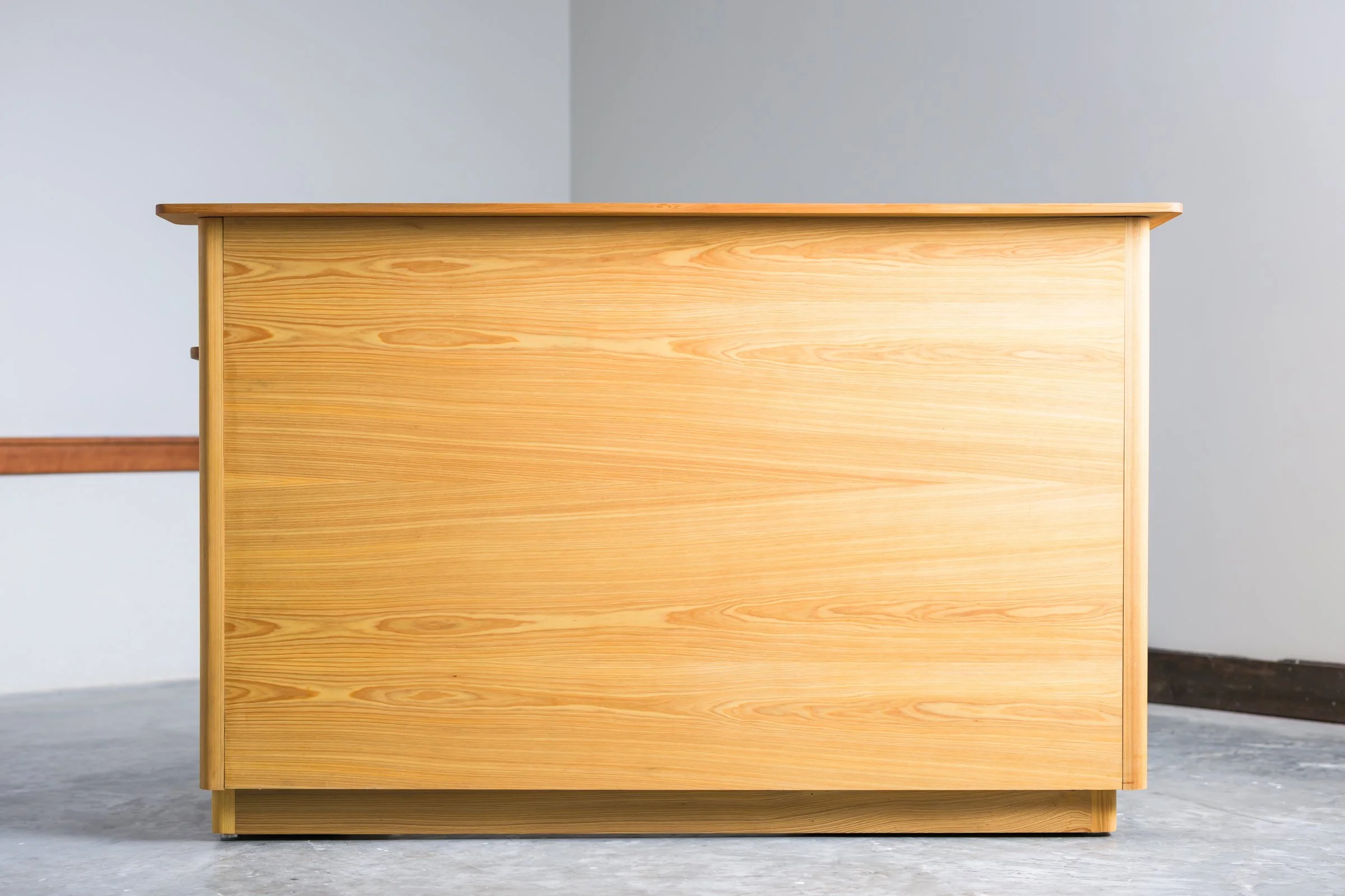 burnt-canoe-studio-custom-cypress-reception-desk-25.jpg