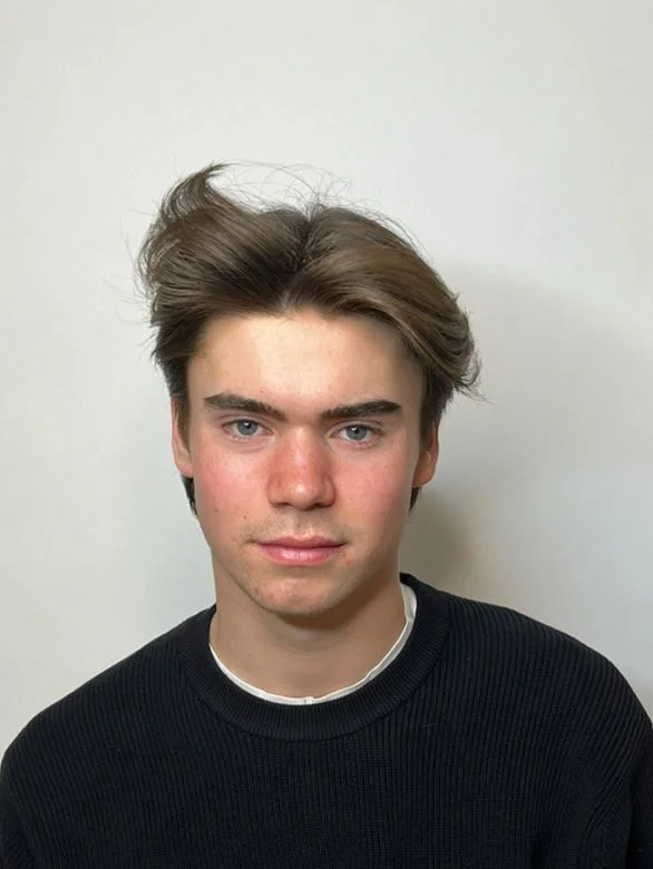 private men's haircut with long fringe Dubai - [sēnsei]