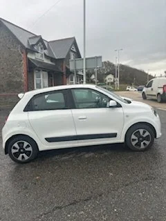 65 plate twingo os.jpeg