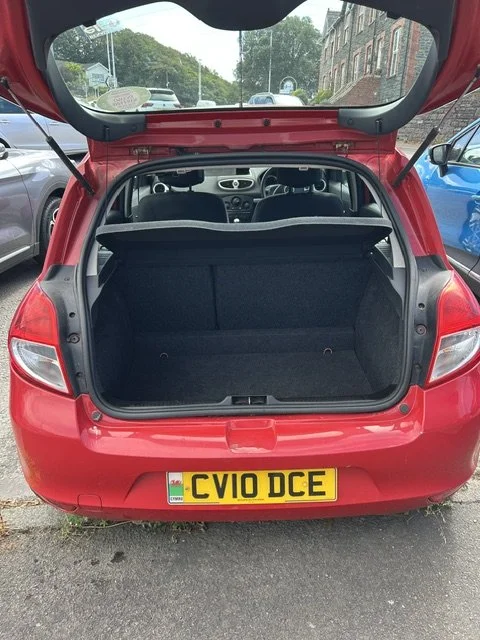 cv10 clio boot.jpeg