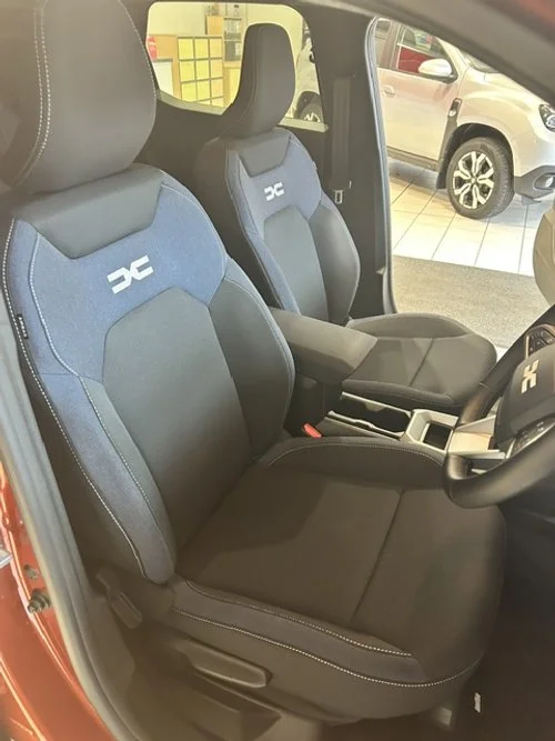 25 duster os front seat.jpeg